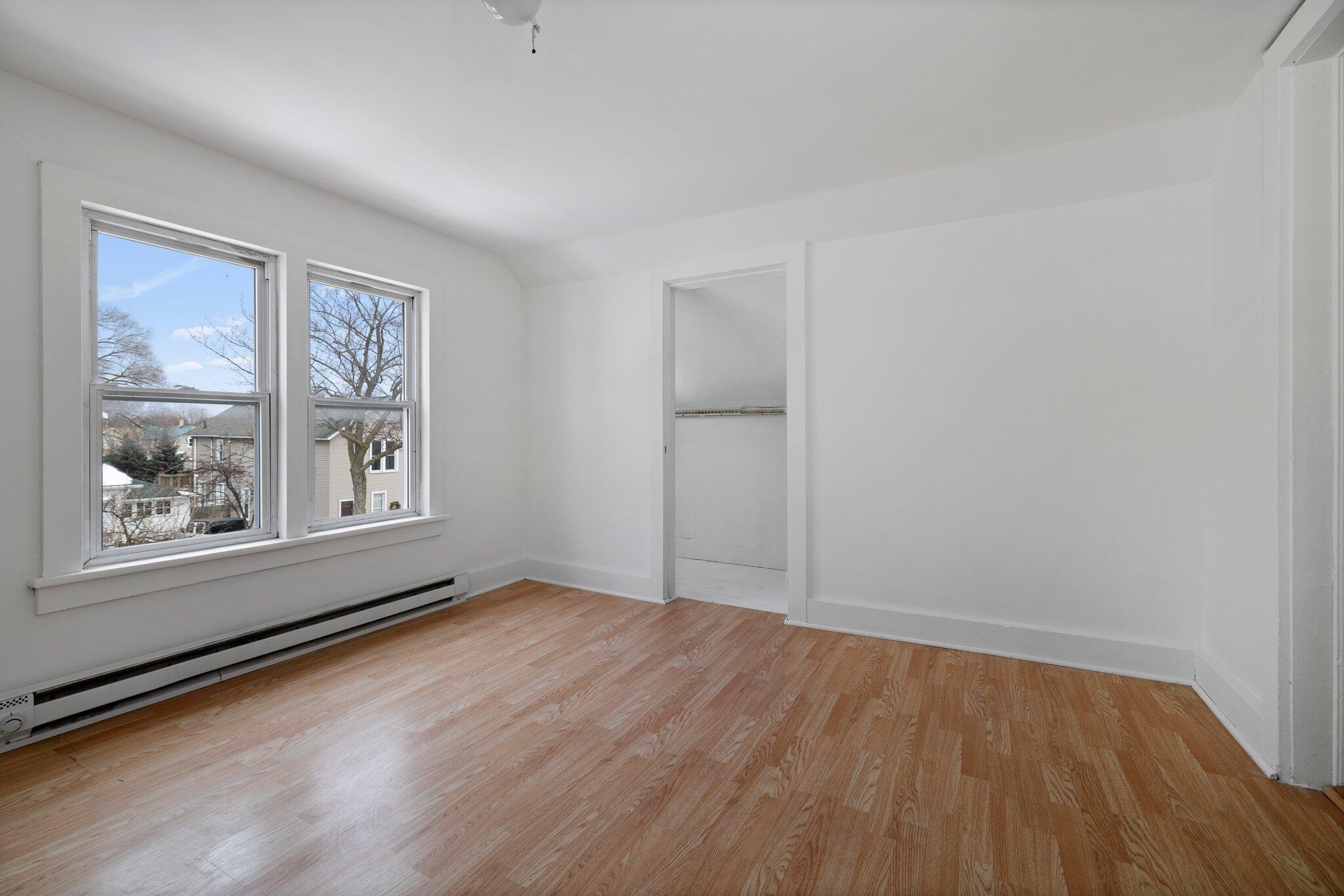 347 4th Street