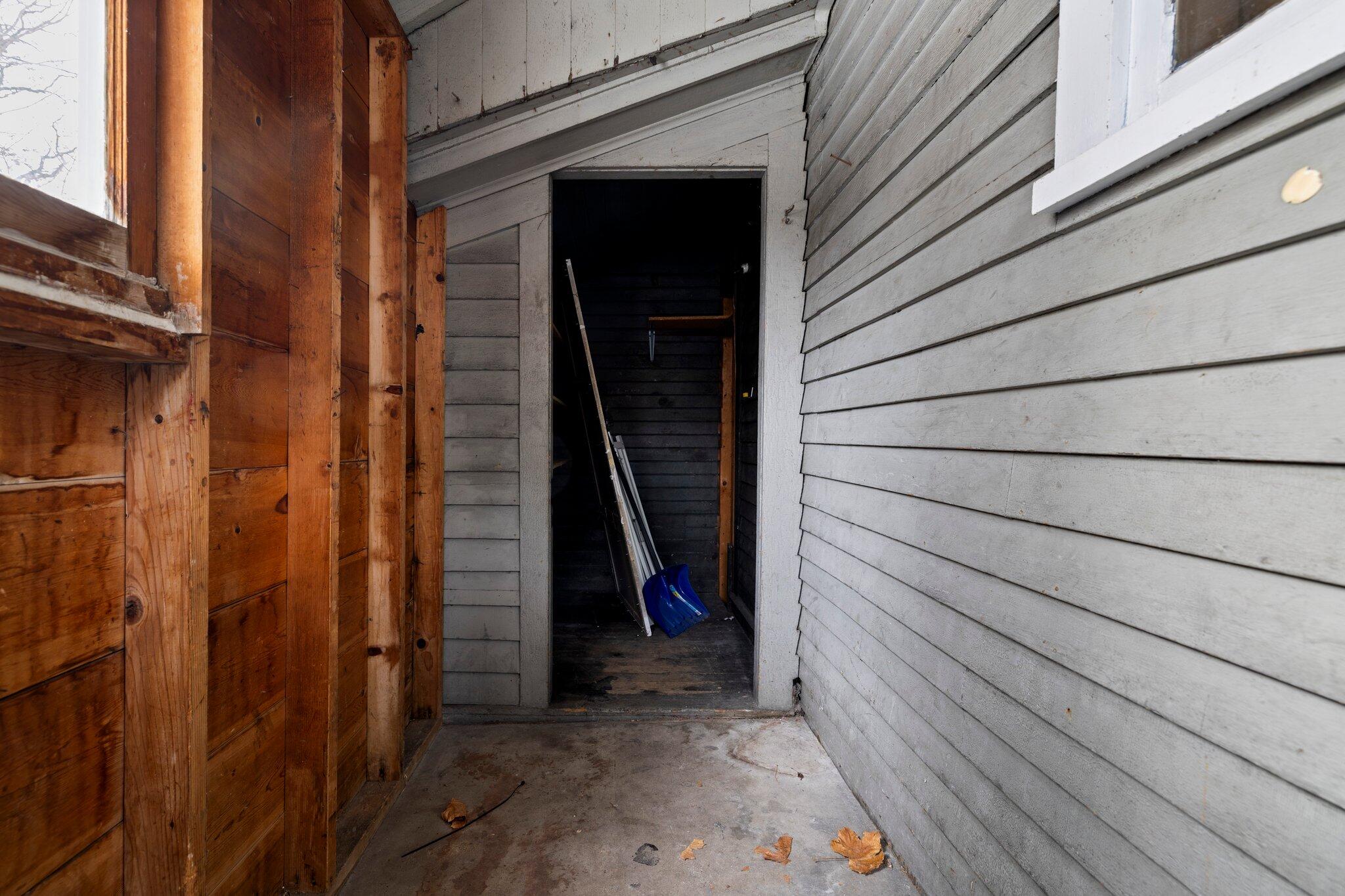 347 4th Street