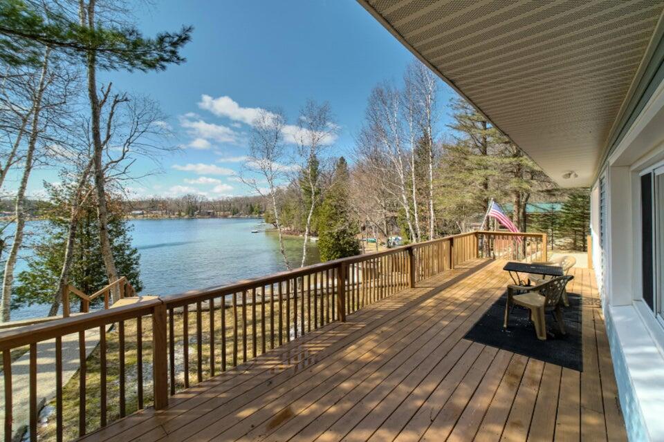 8527 W Dixson Drive