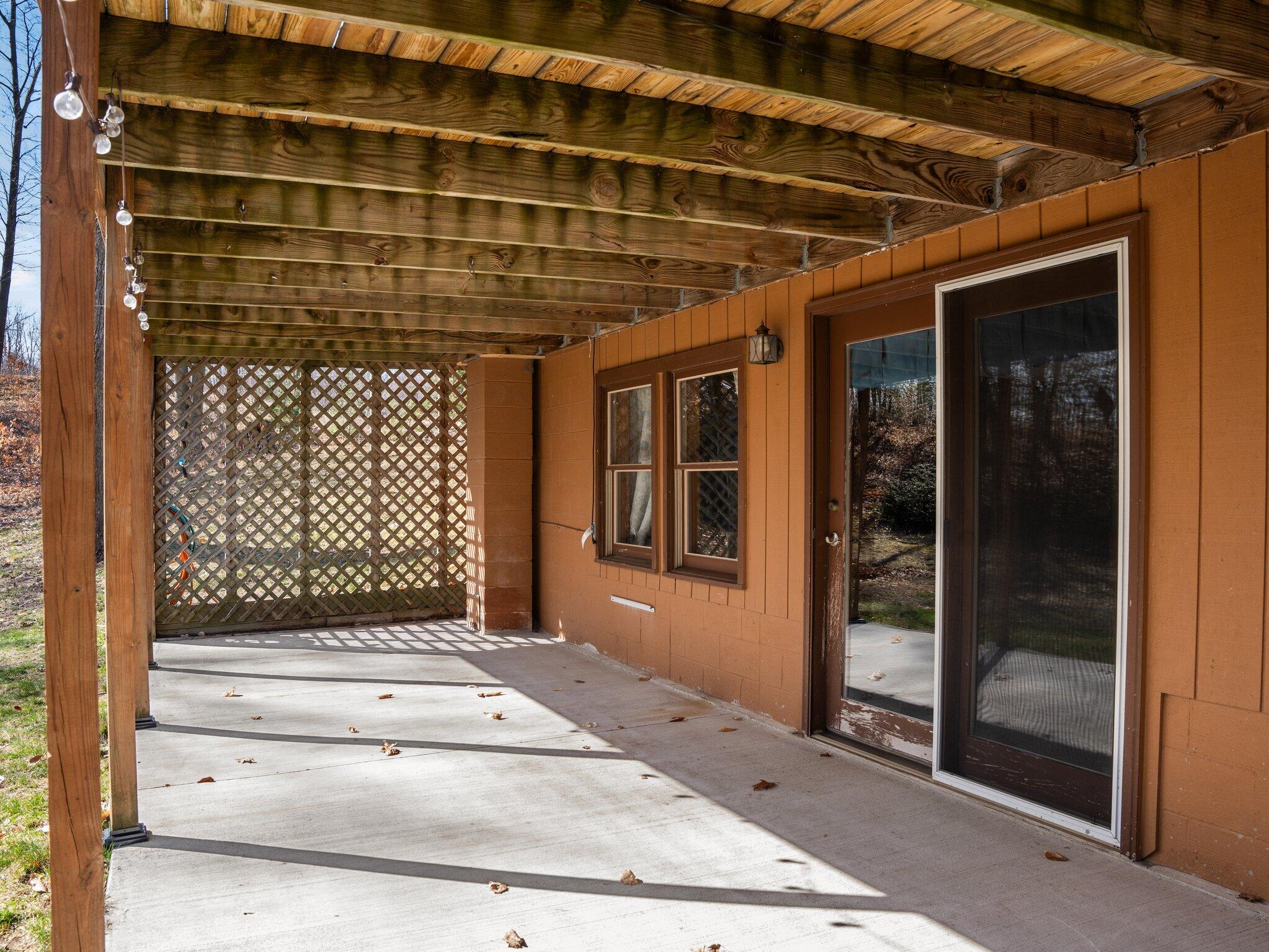 8687 N La Salle Road