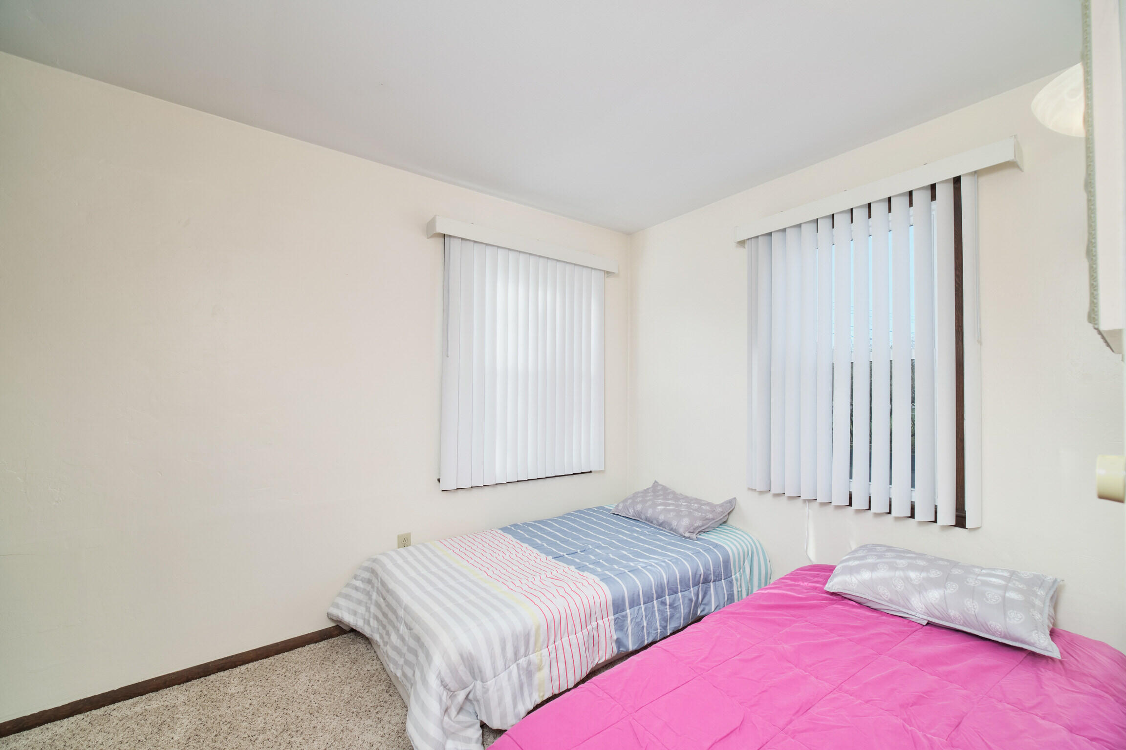 8761 Lake Park Drive