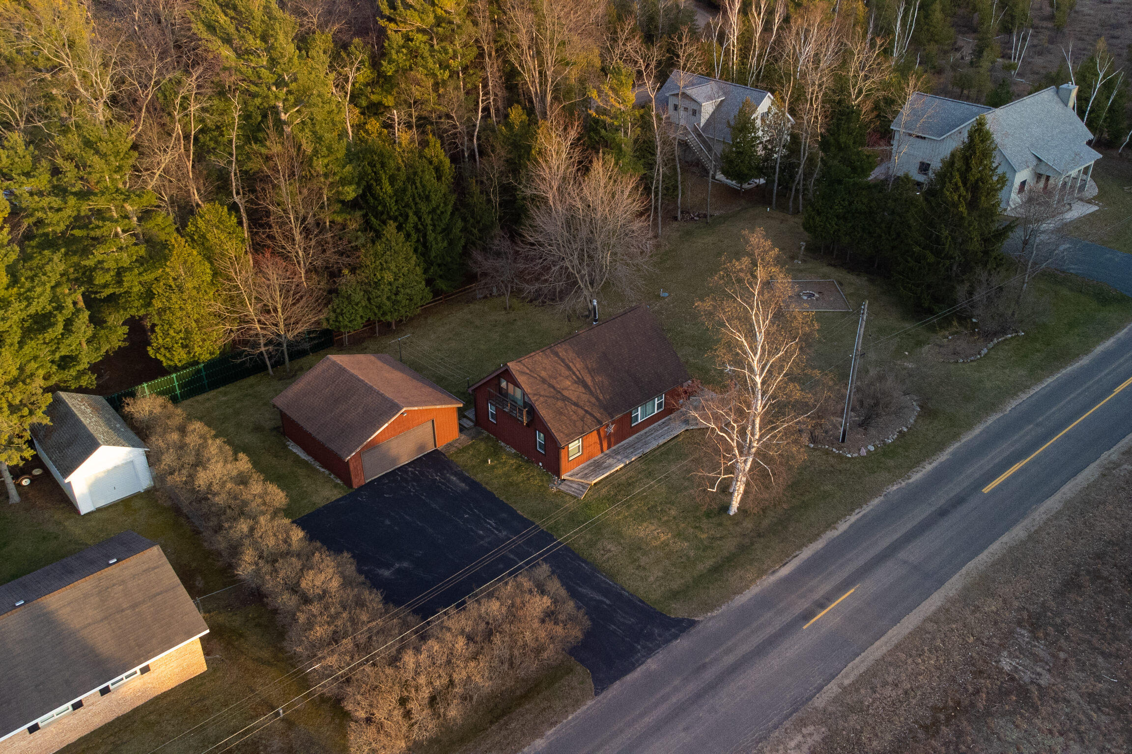 8761 Lake Park Drive