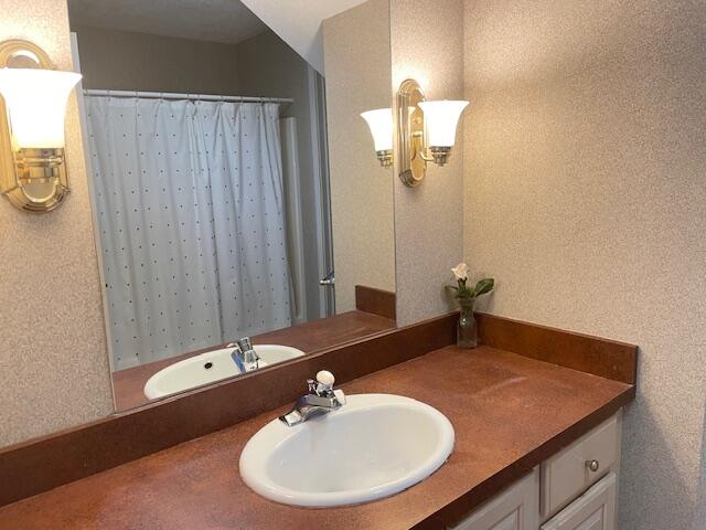 6 Brookharbor N