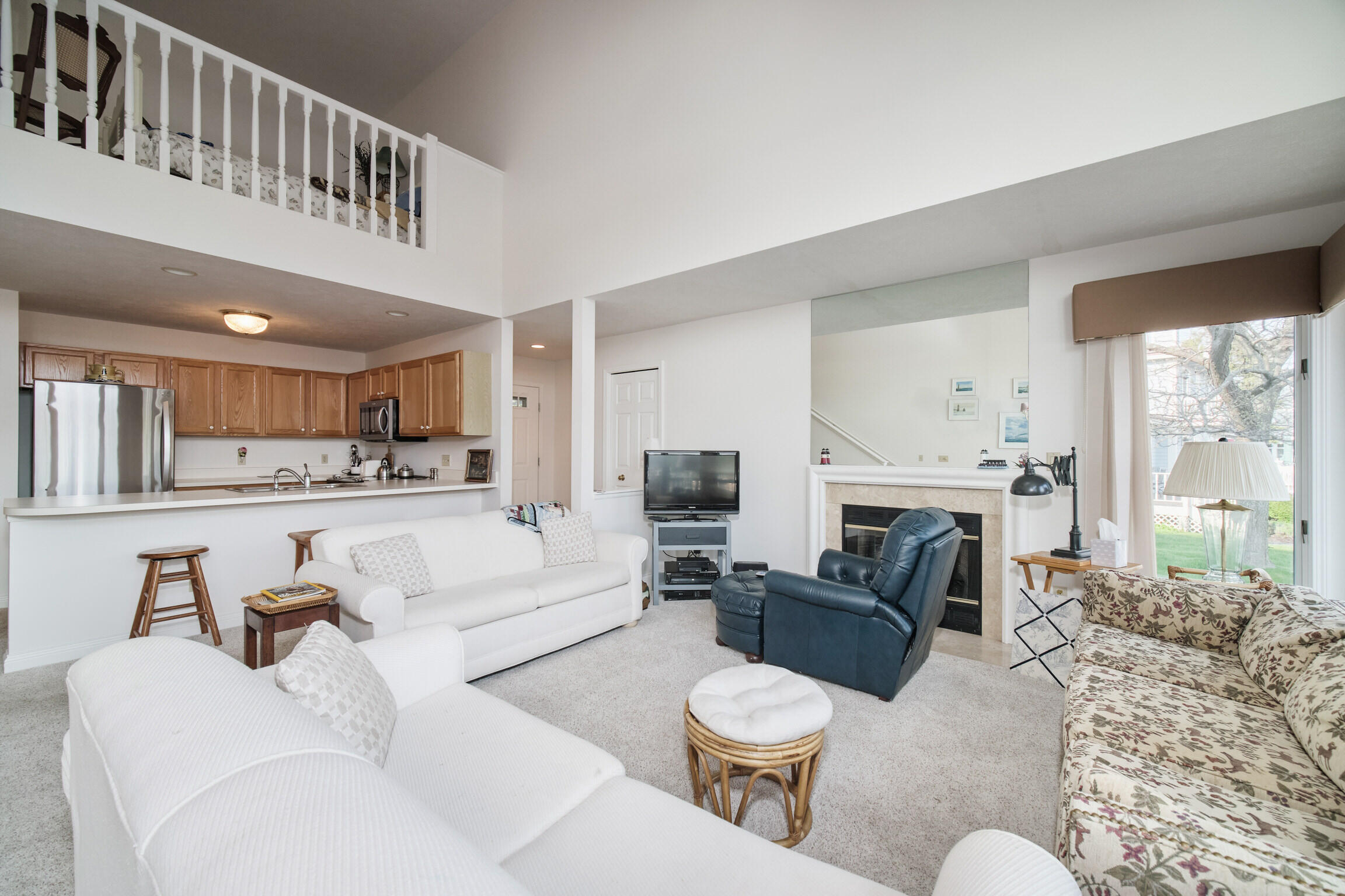 309 Lakeshore Drive