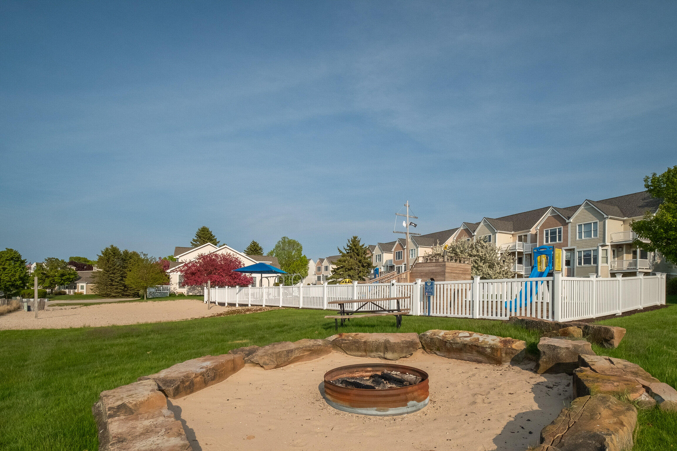 309 Lakeshore Drive