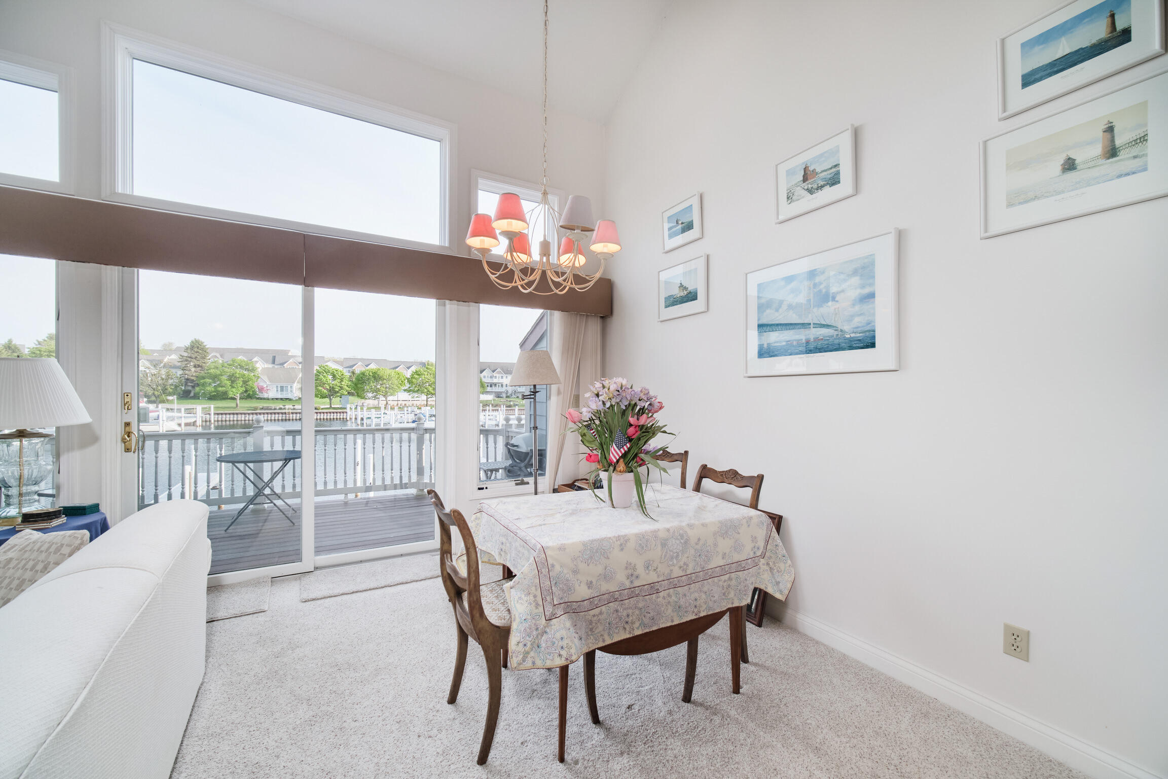 309 Lakeshore Drive