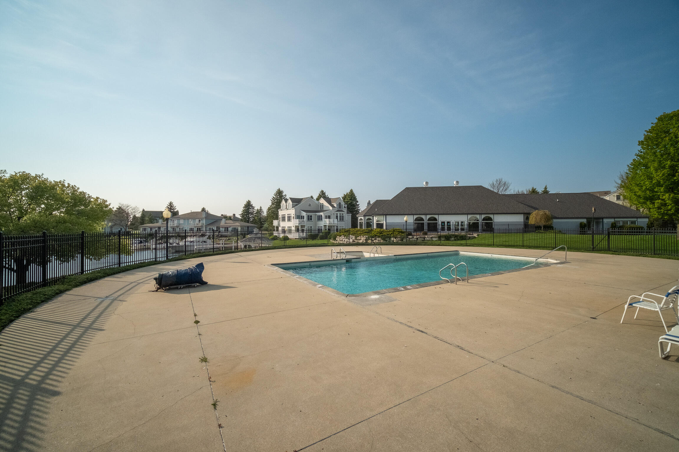 309 Lakeshore Drive