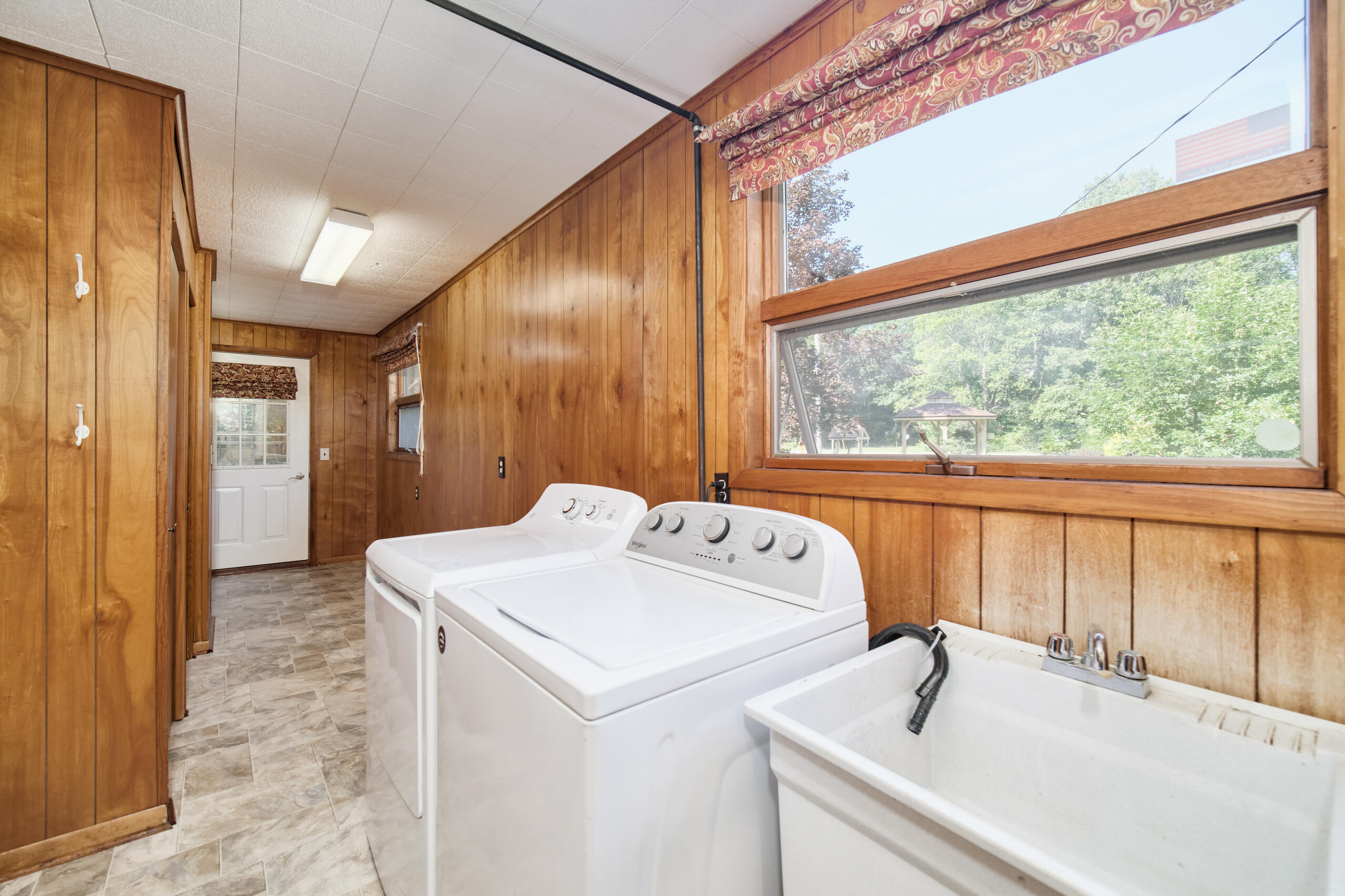 9337 Johnson Road