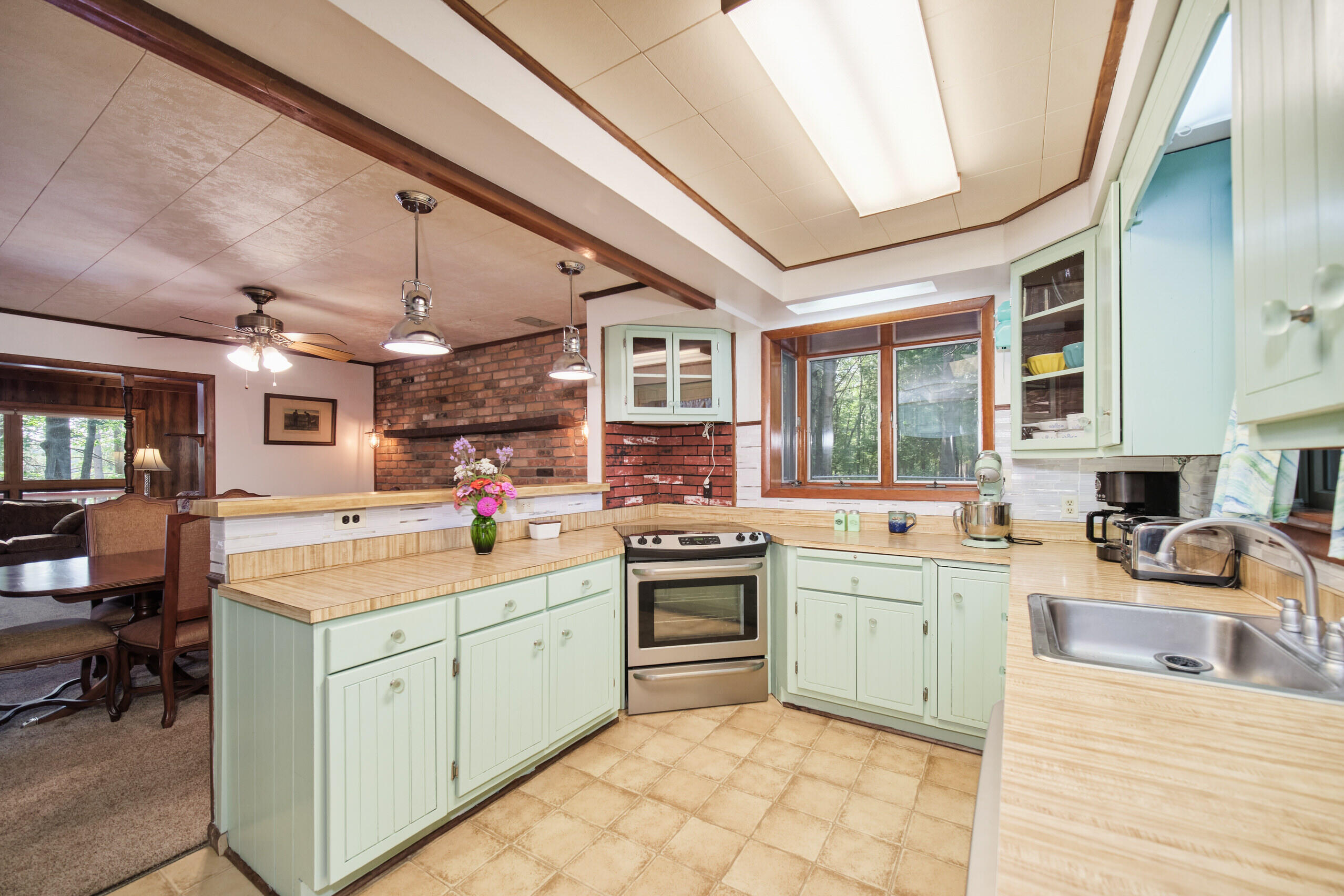 9337 Johnson Road