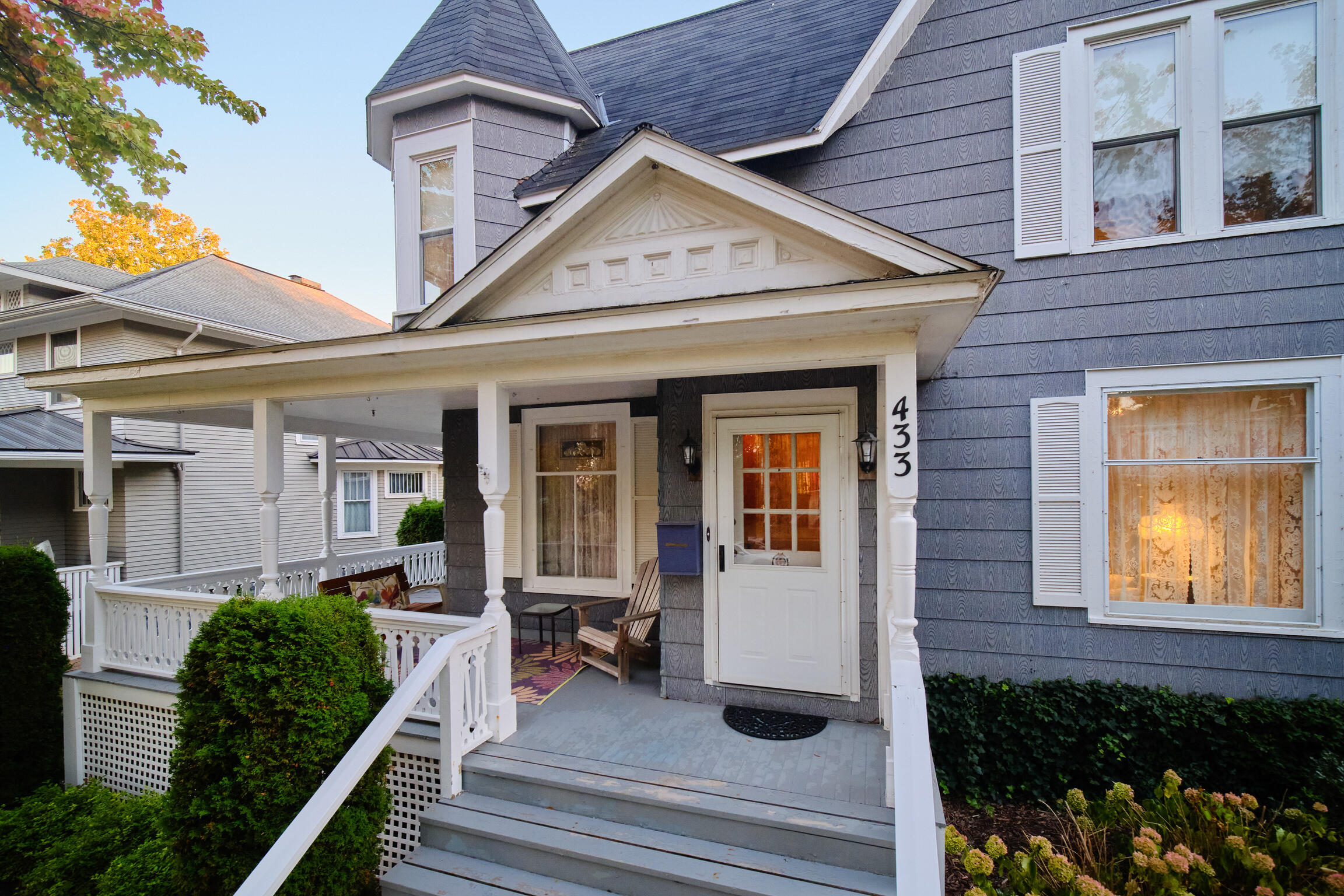 433 Second Street