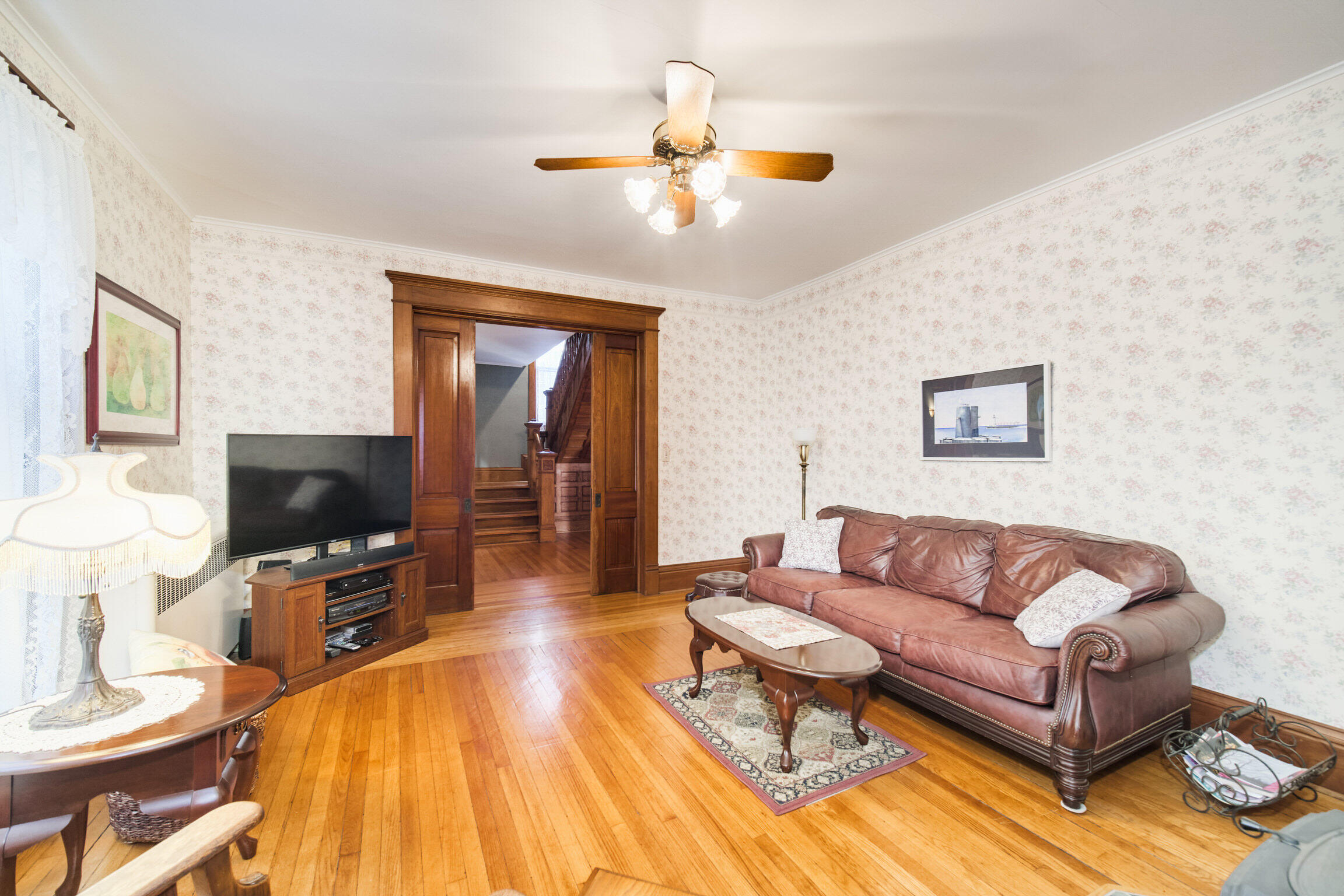 433 Second Street