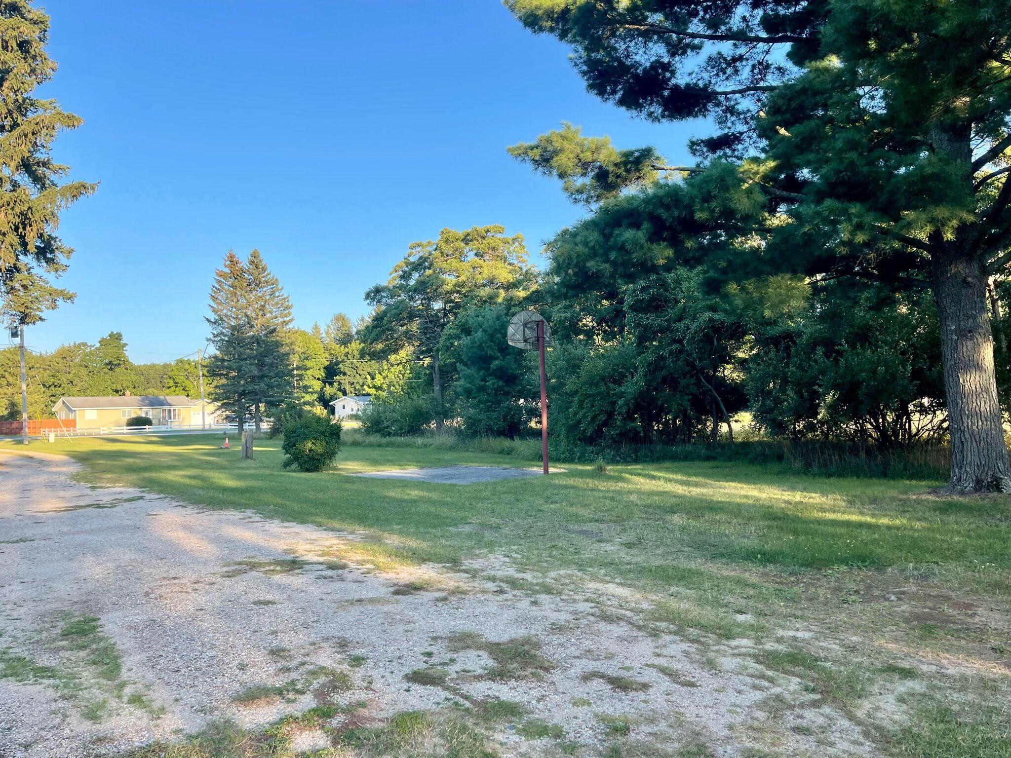 1776 Maple Road