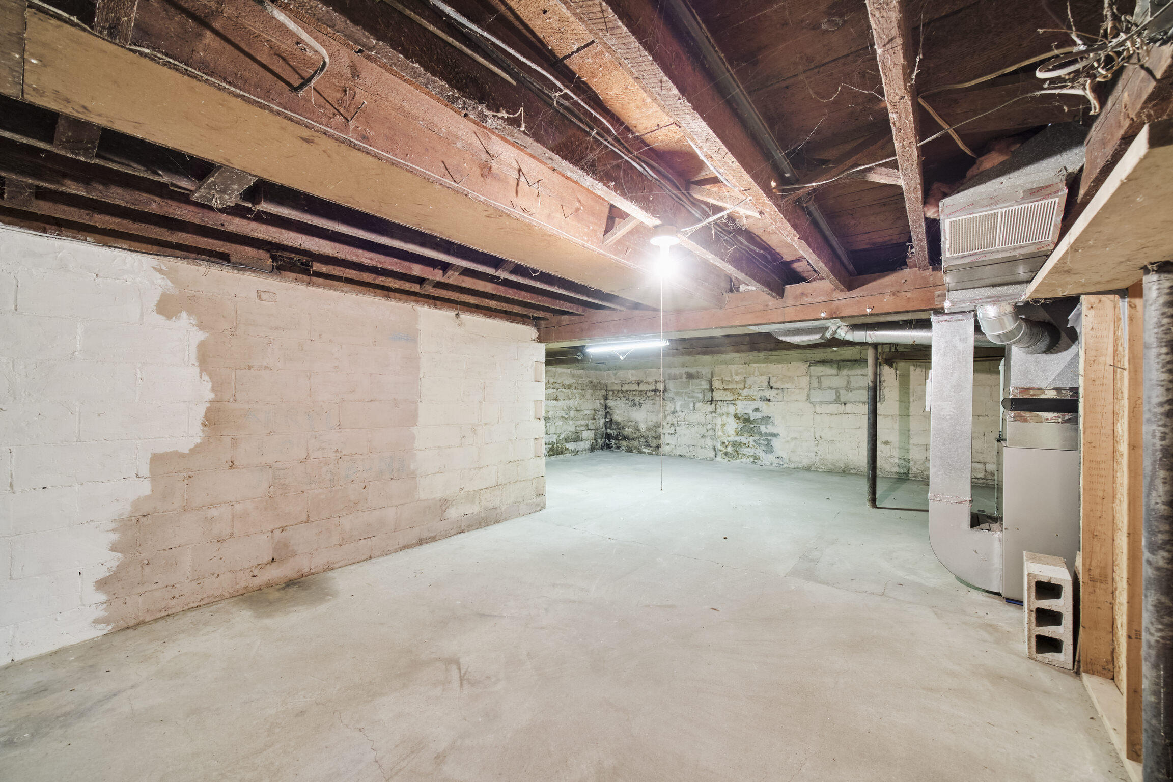 1506 Vine Street