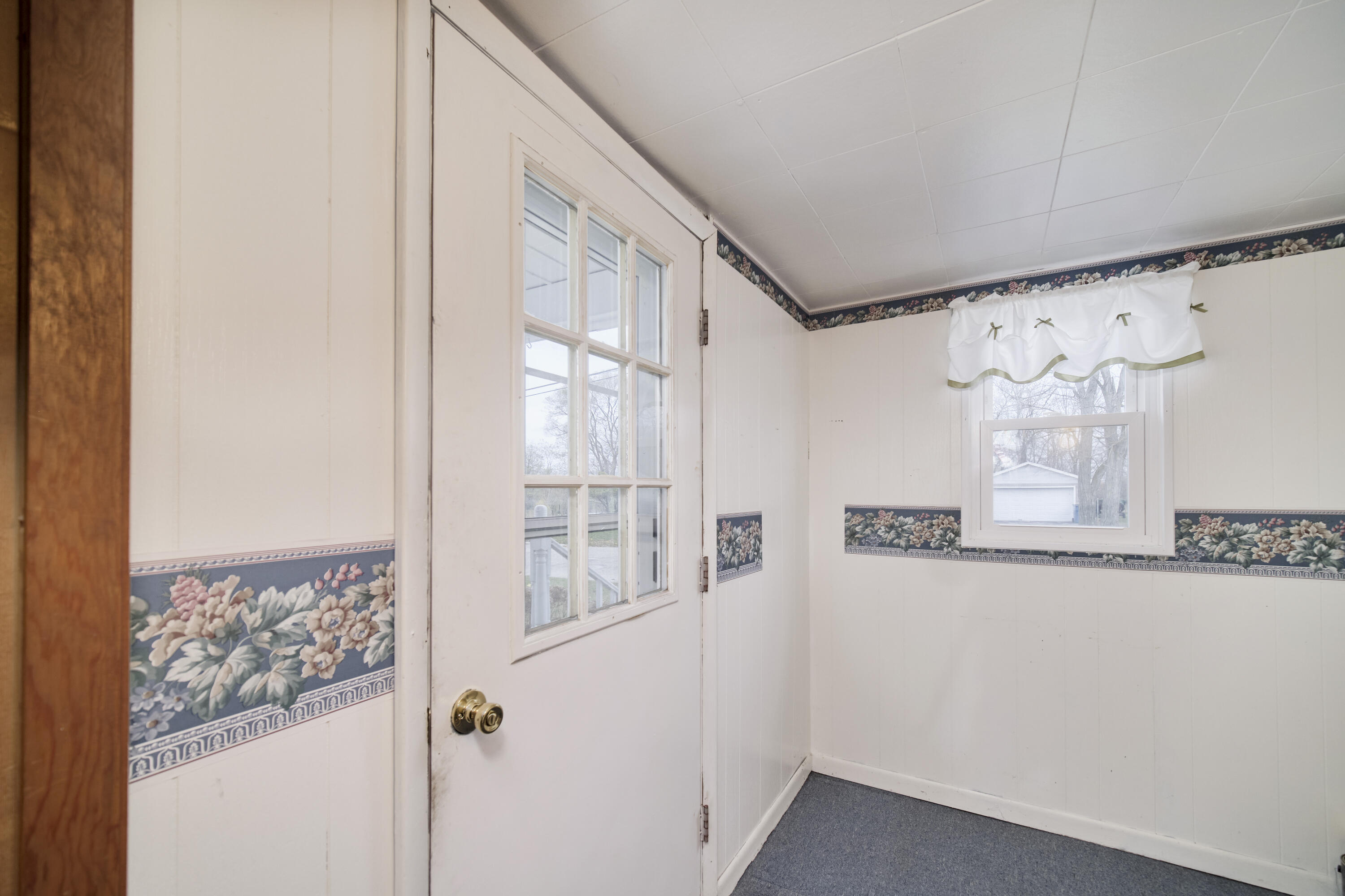 1506 Vine Street