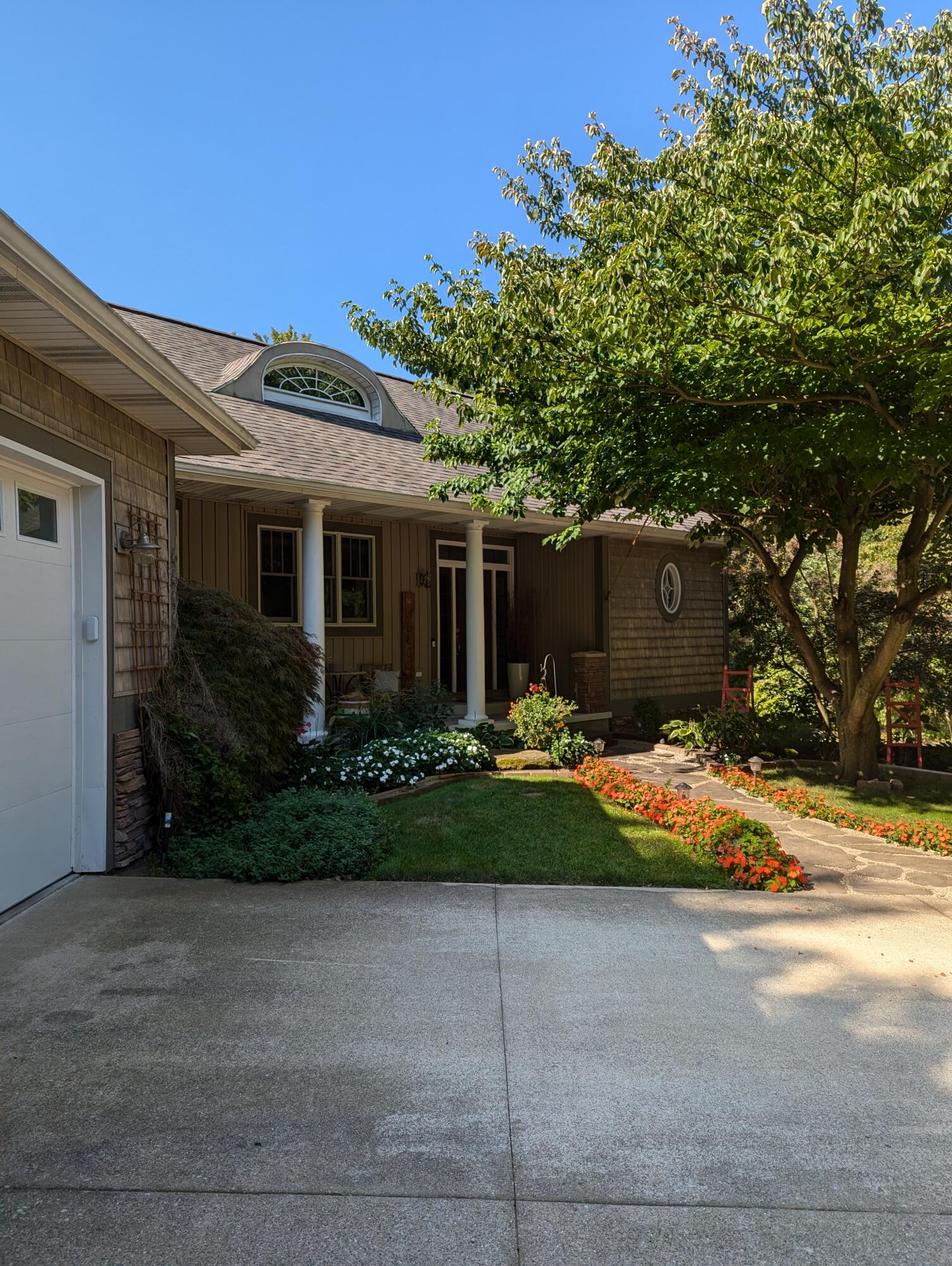 6600 N Town Trail