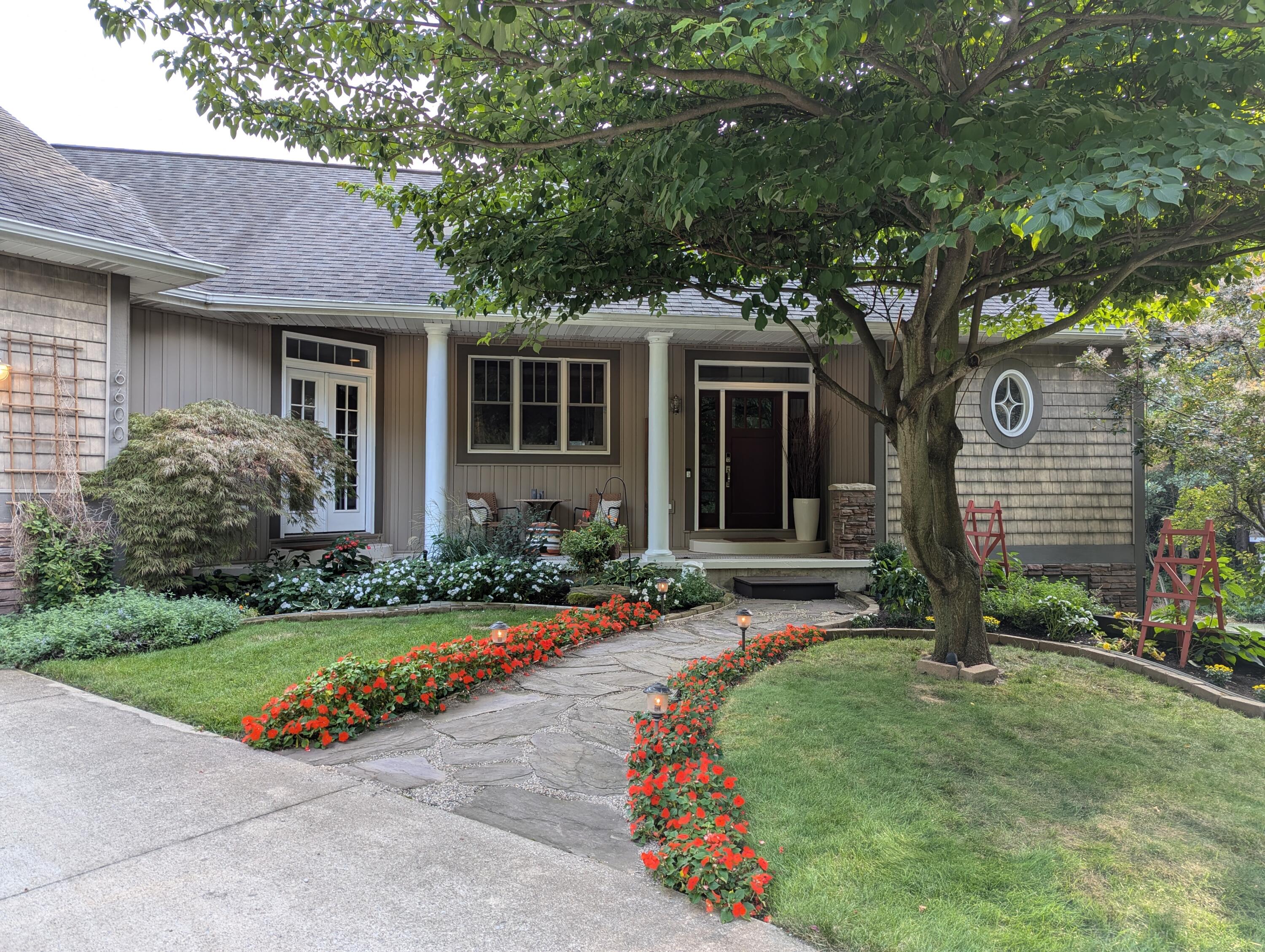 6600 N Town Trail