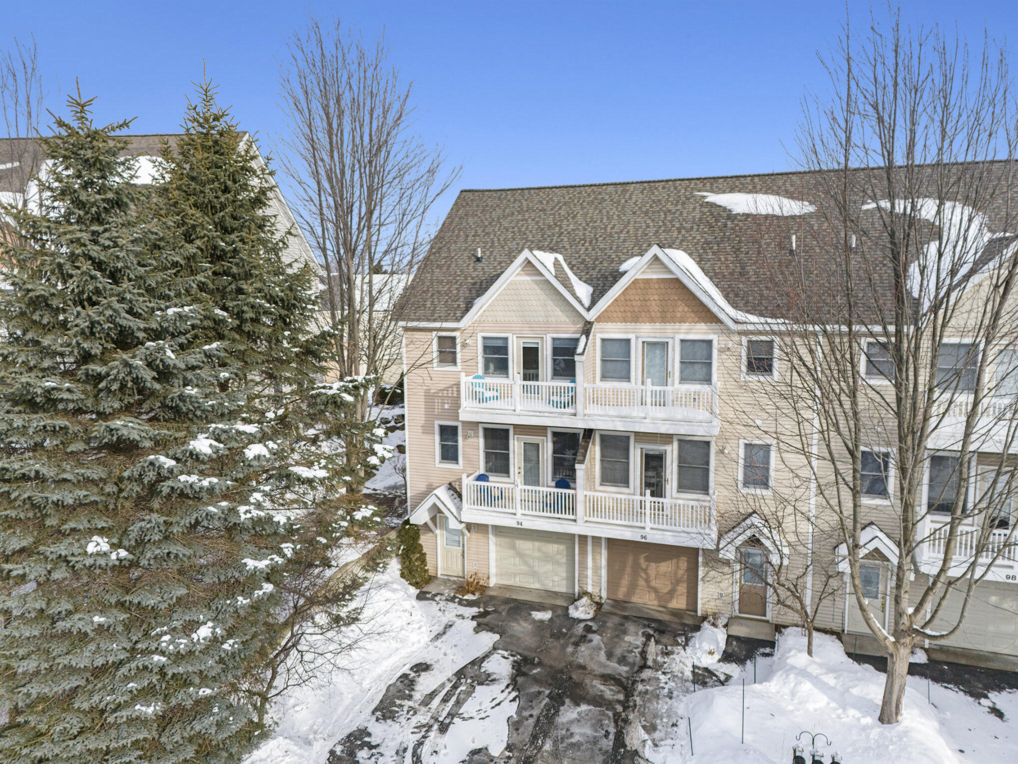 94 Spinnaker Drive