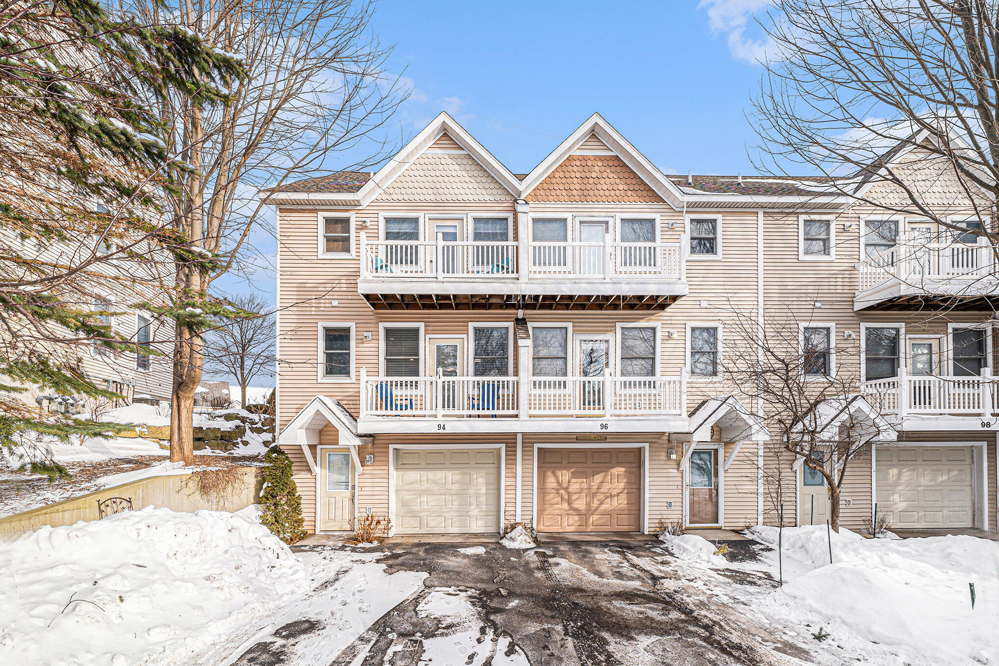 94 Spinnaker Drive