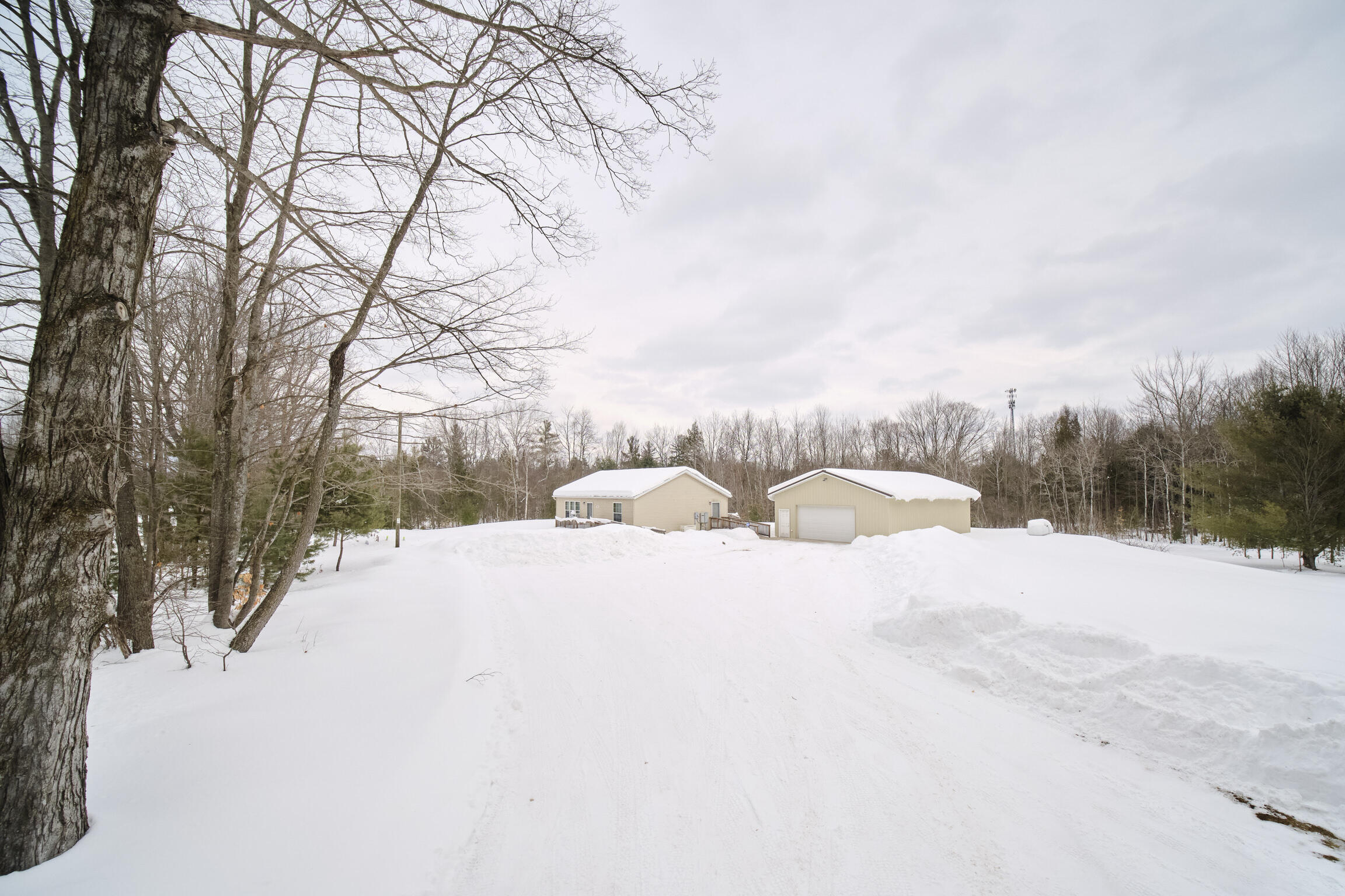 15837 Erwin Road