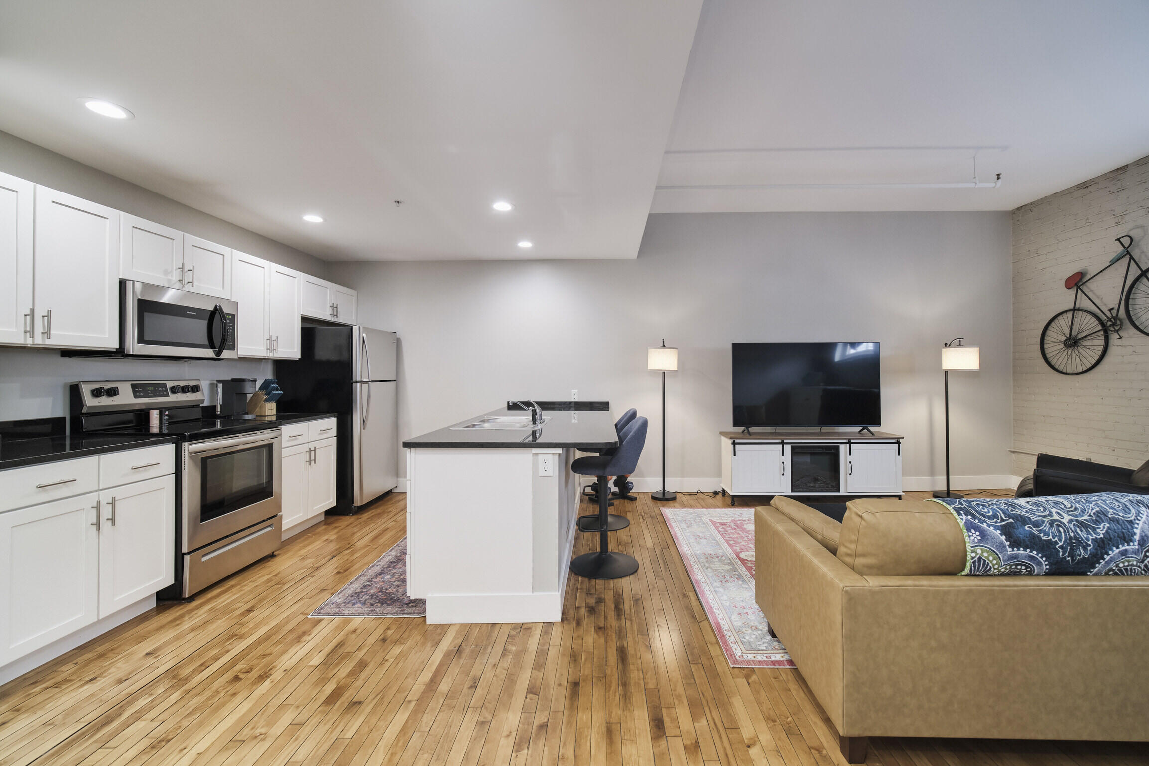 86 Washington Street #240