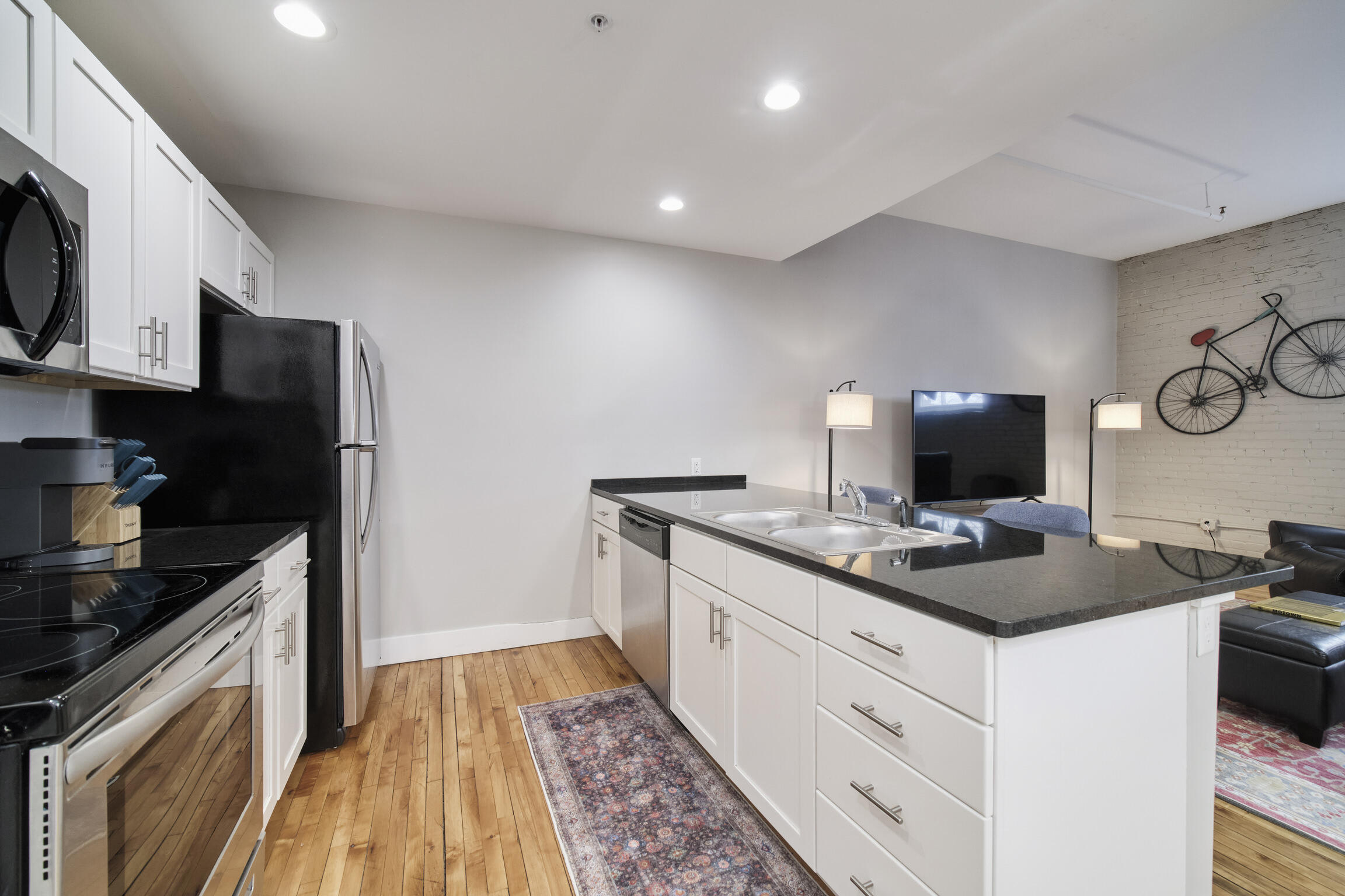 86 Washington Street #240