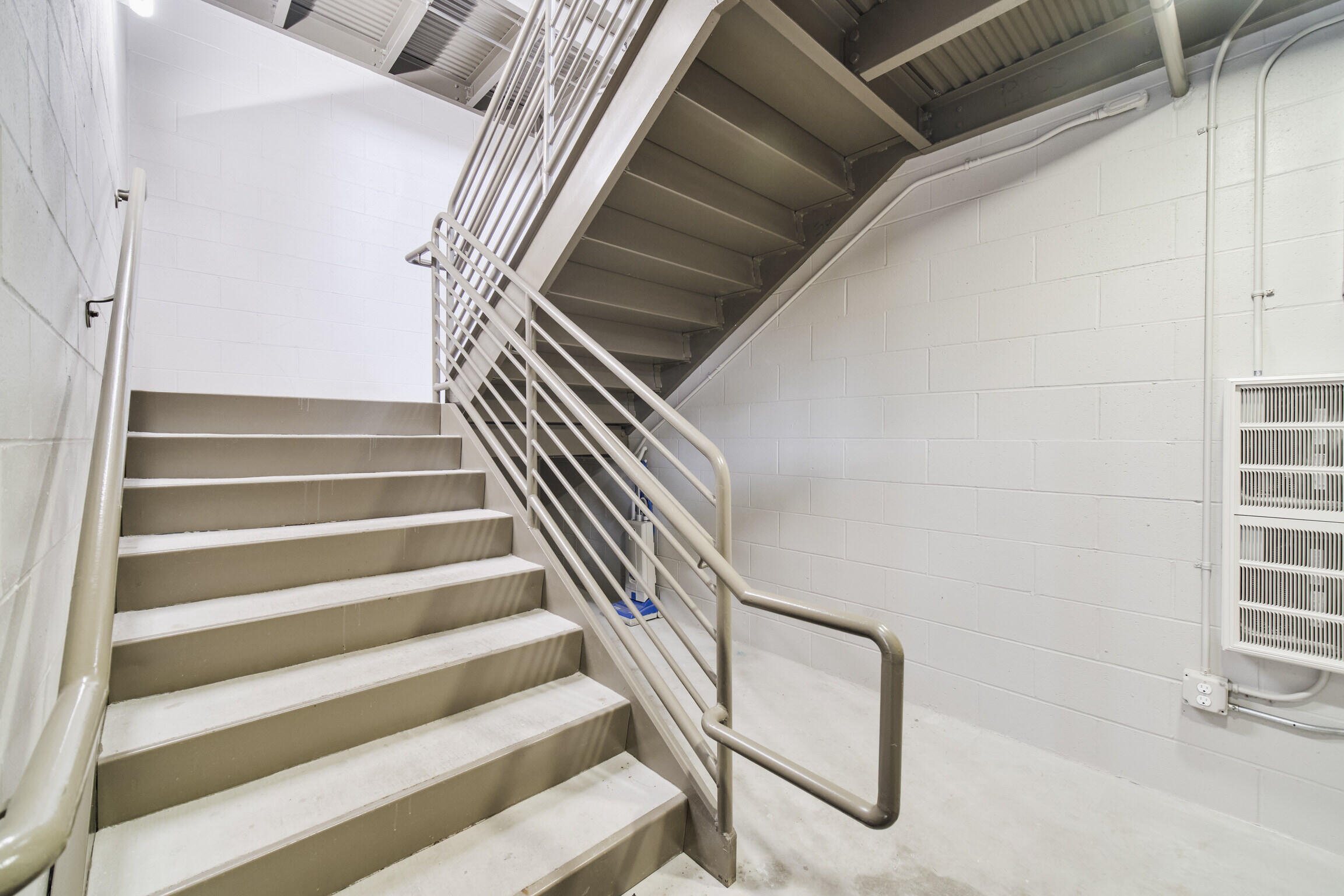 86 Washington Street #240