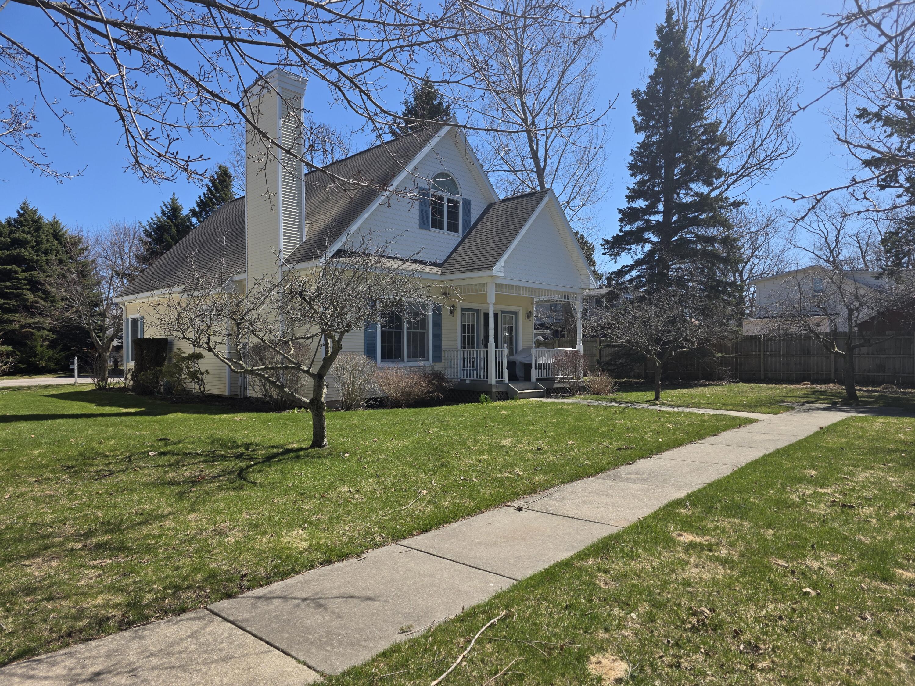 17 Cottage Lane