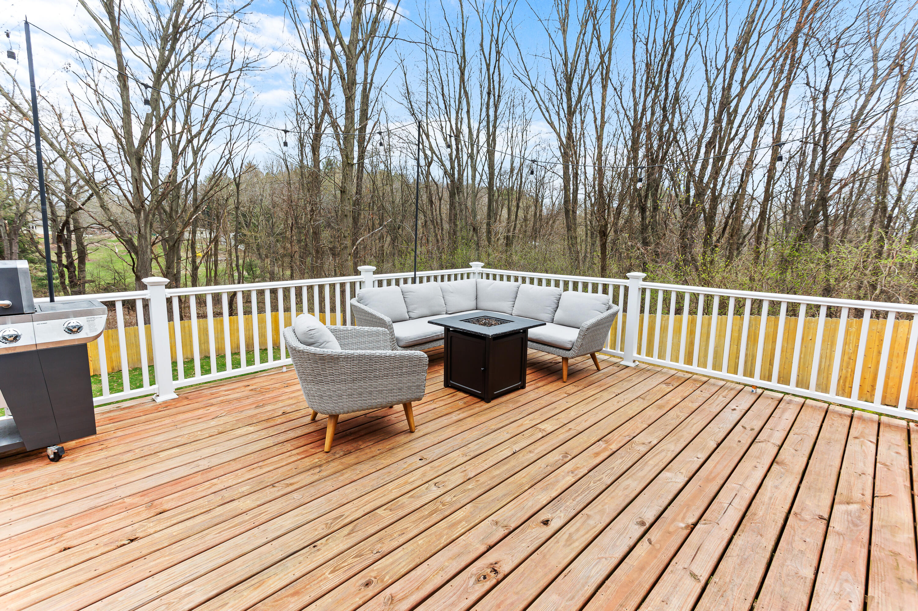 5667 Bon Terre Drive