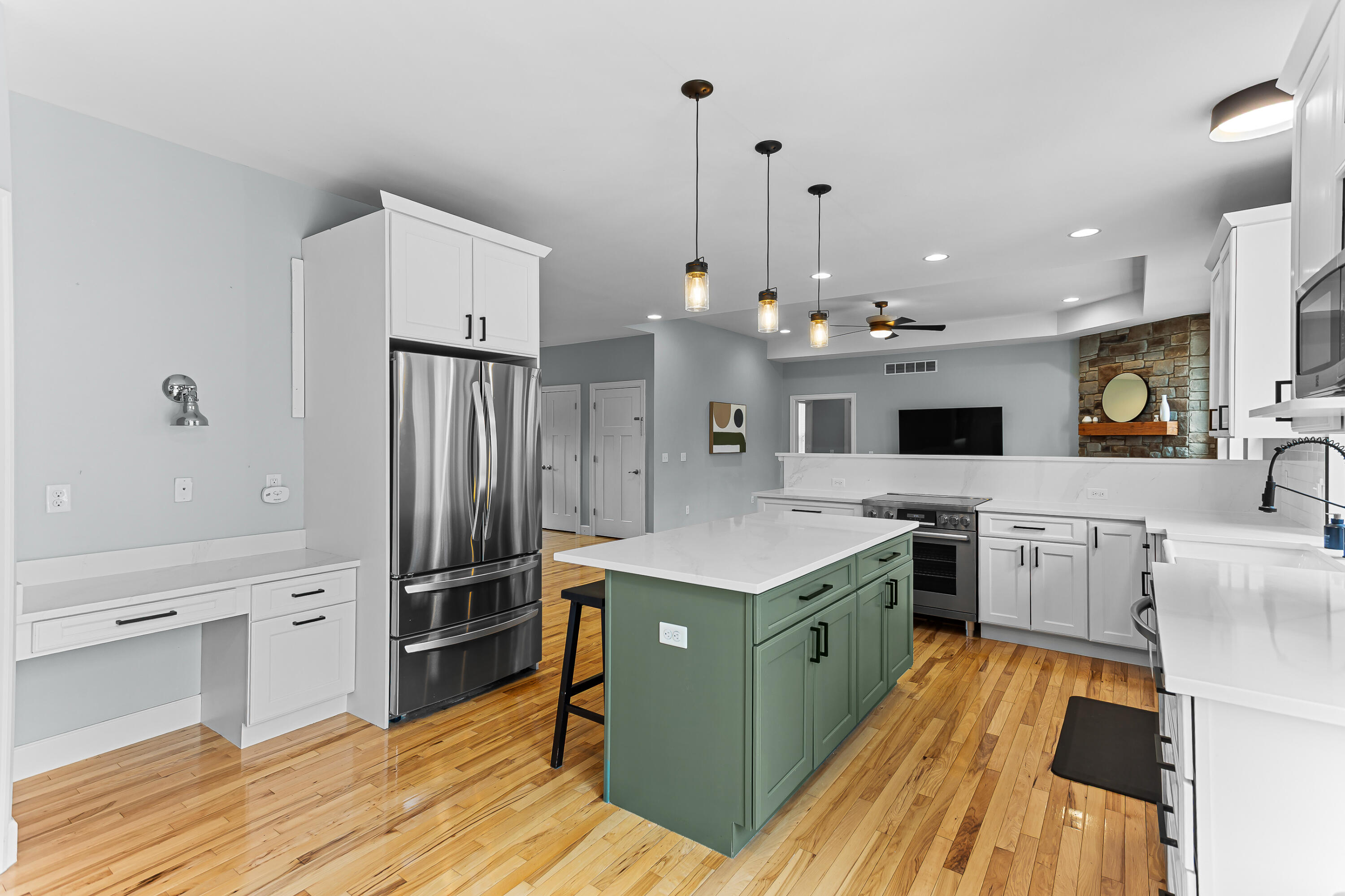 5667 Bon Terre Drive