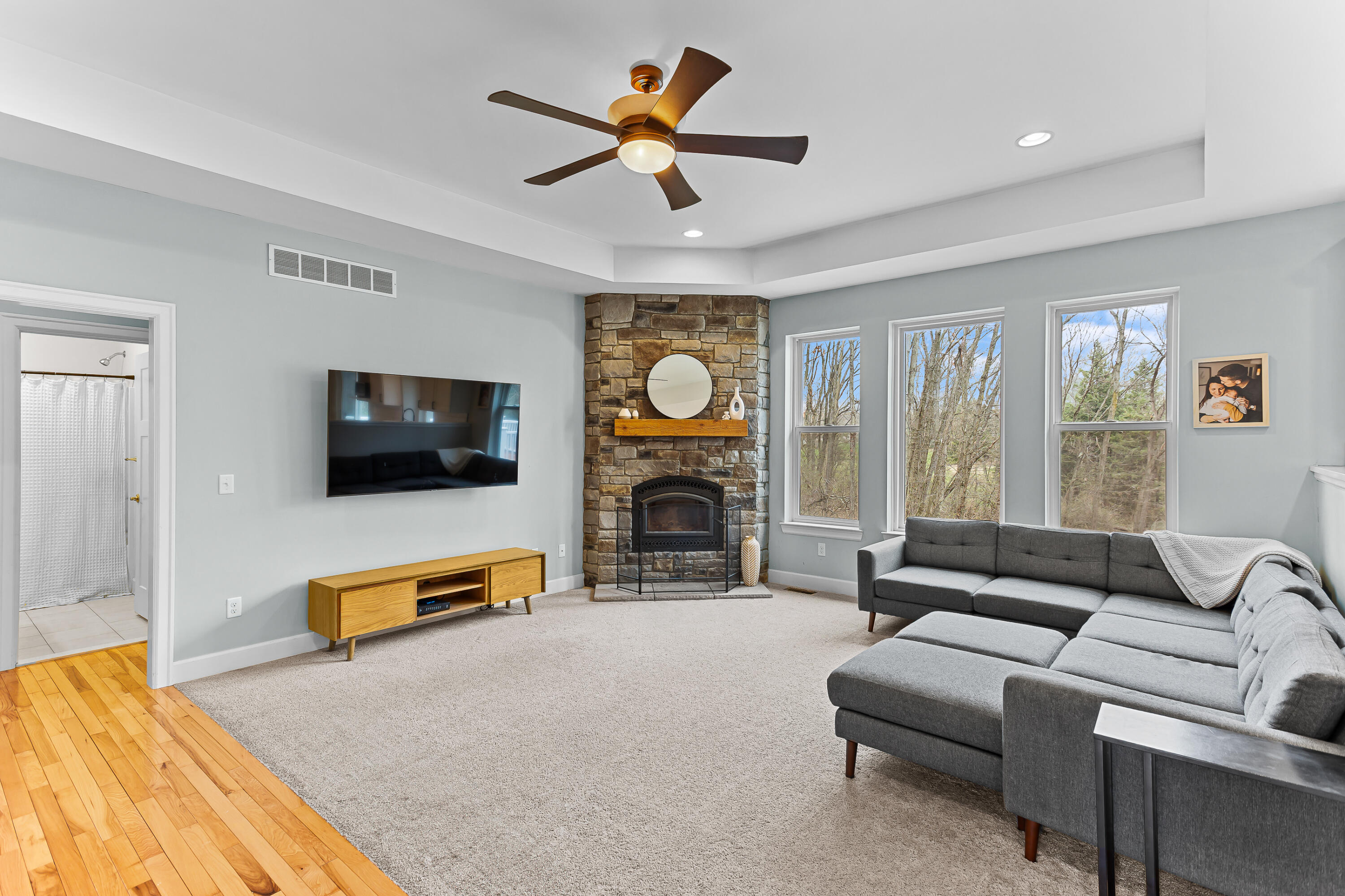 5667 Bon Terre Drive