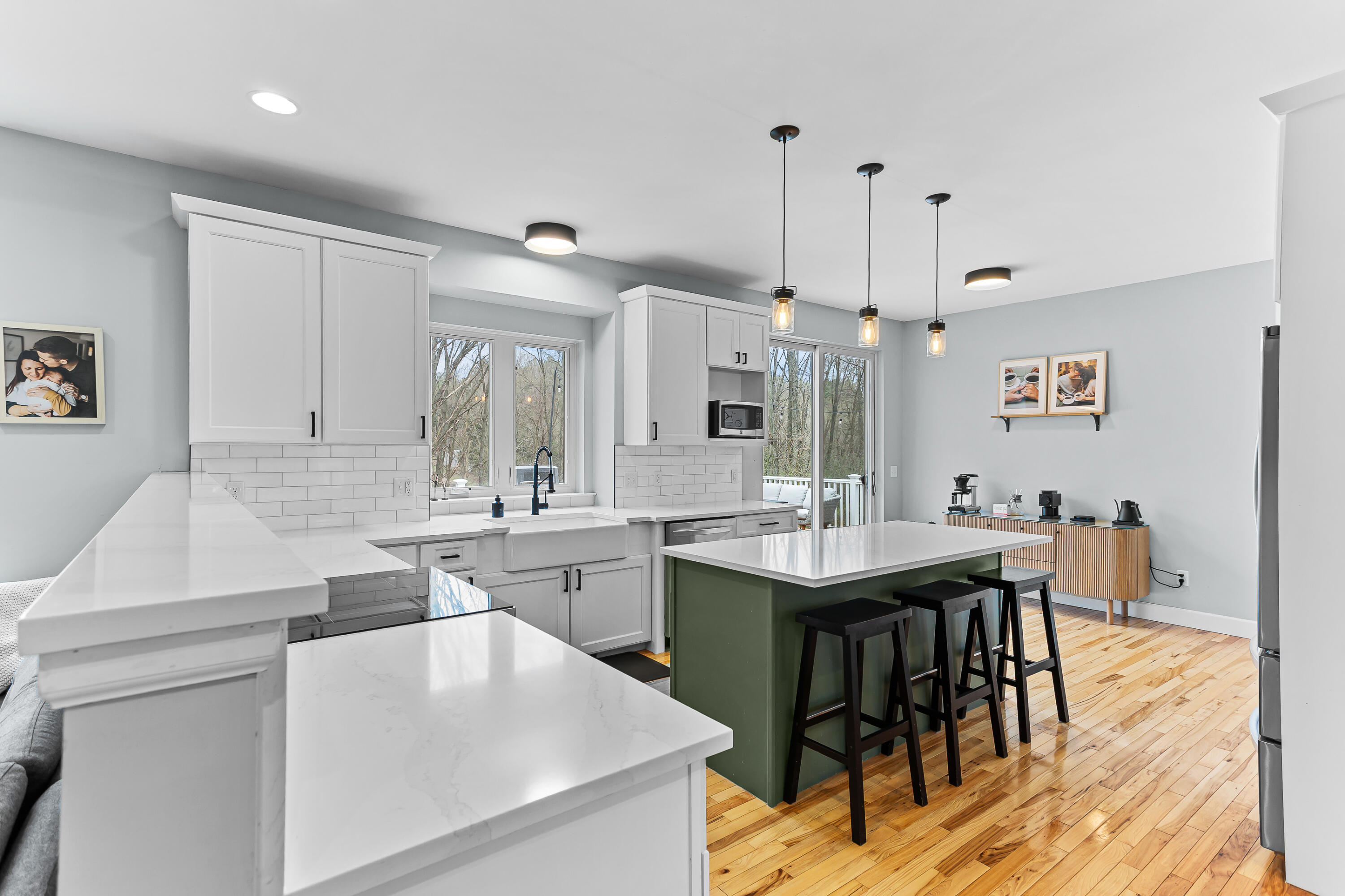 5667 Bon Terre Drive