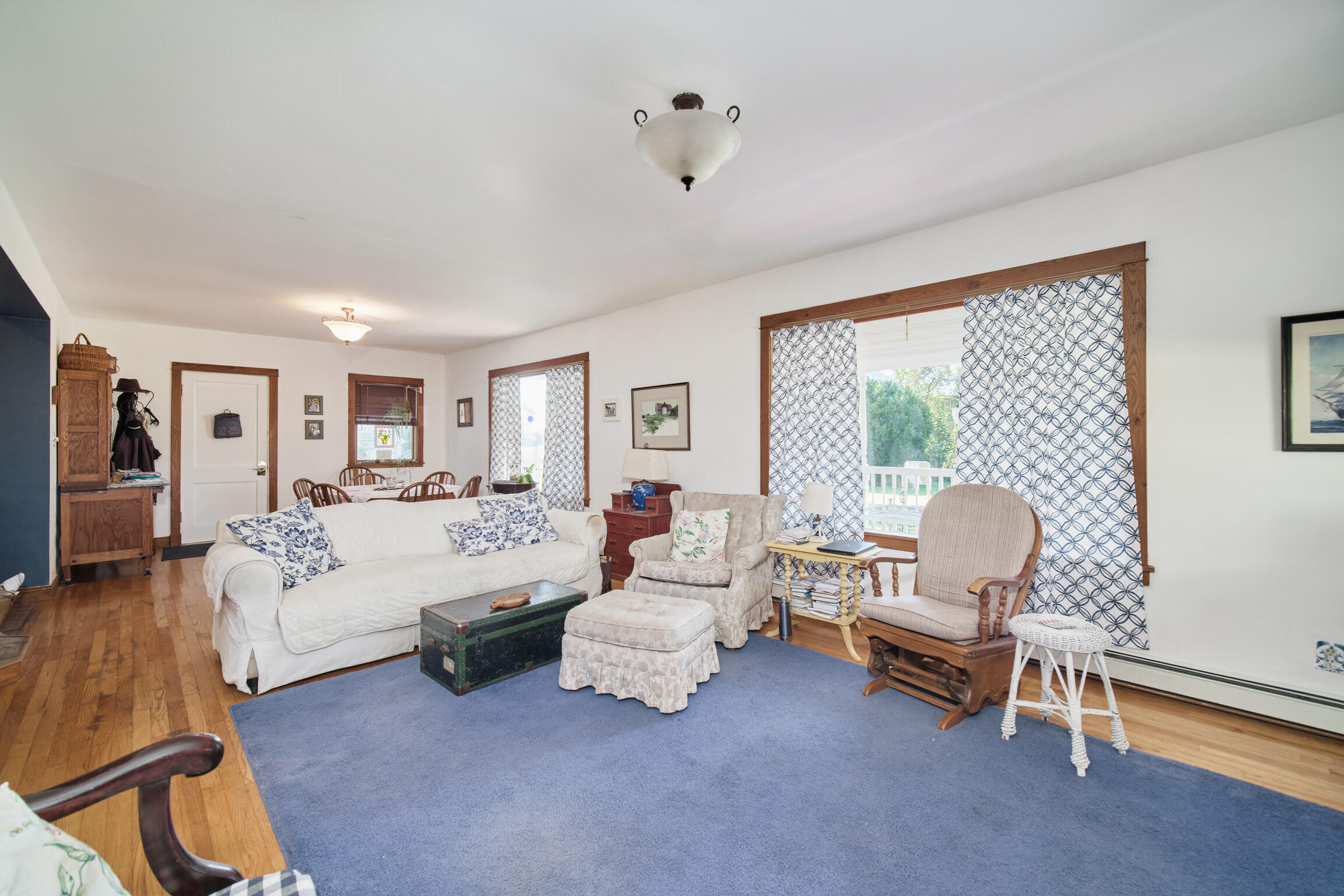 1621 W Beyer Road