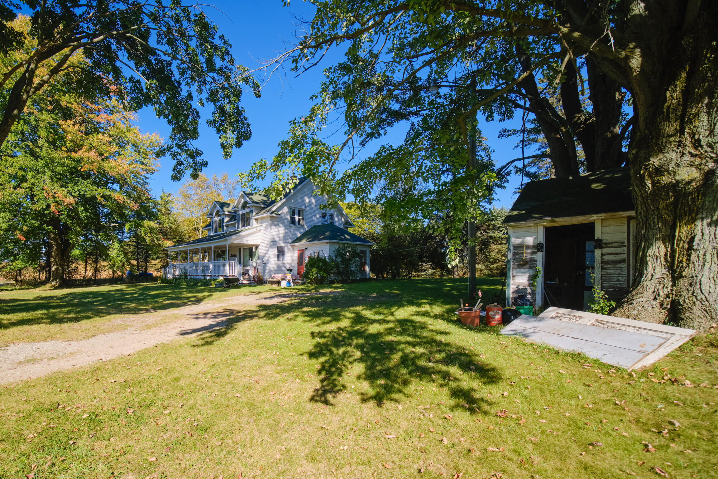 1621 W Beyer Road