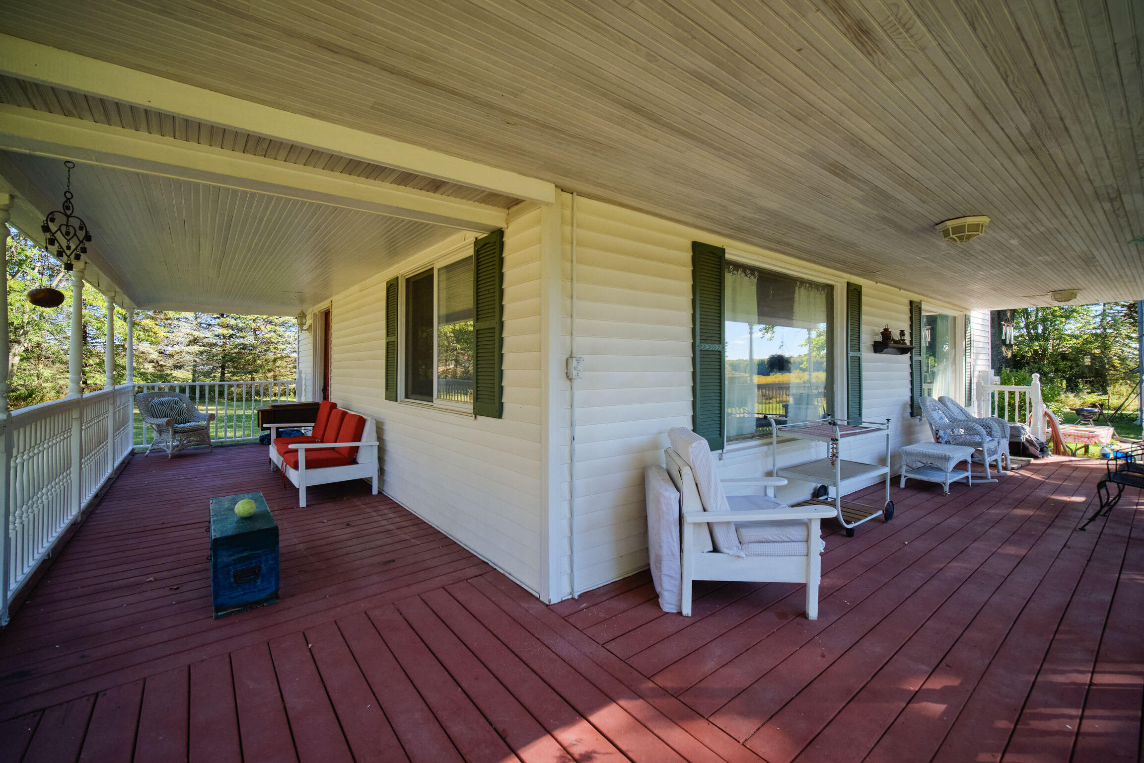 1621 W Beyer Road