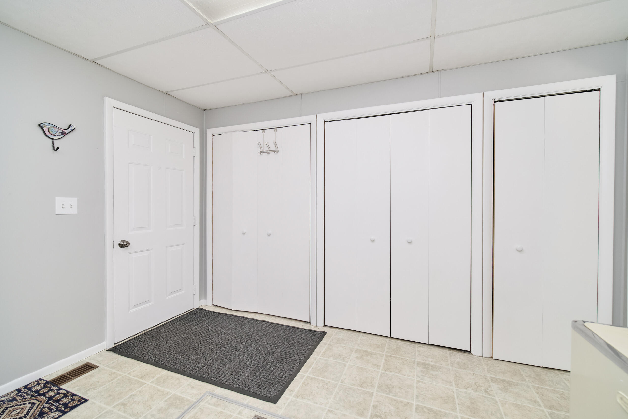12084 Griffith Road