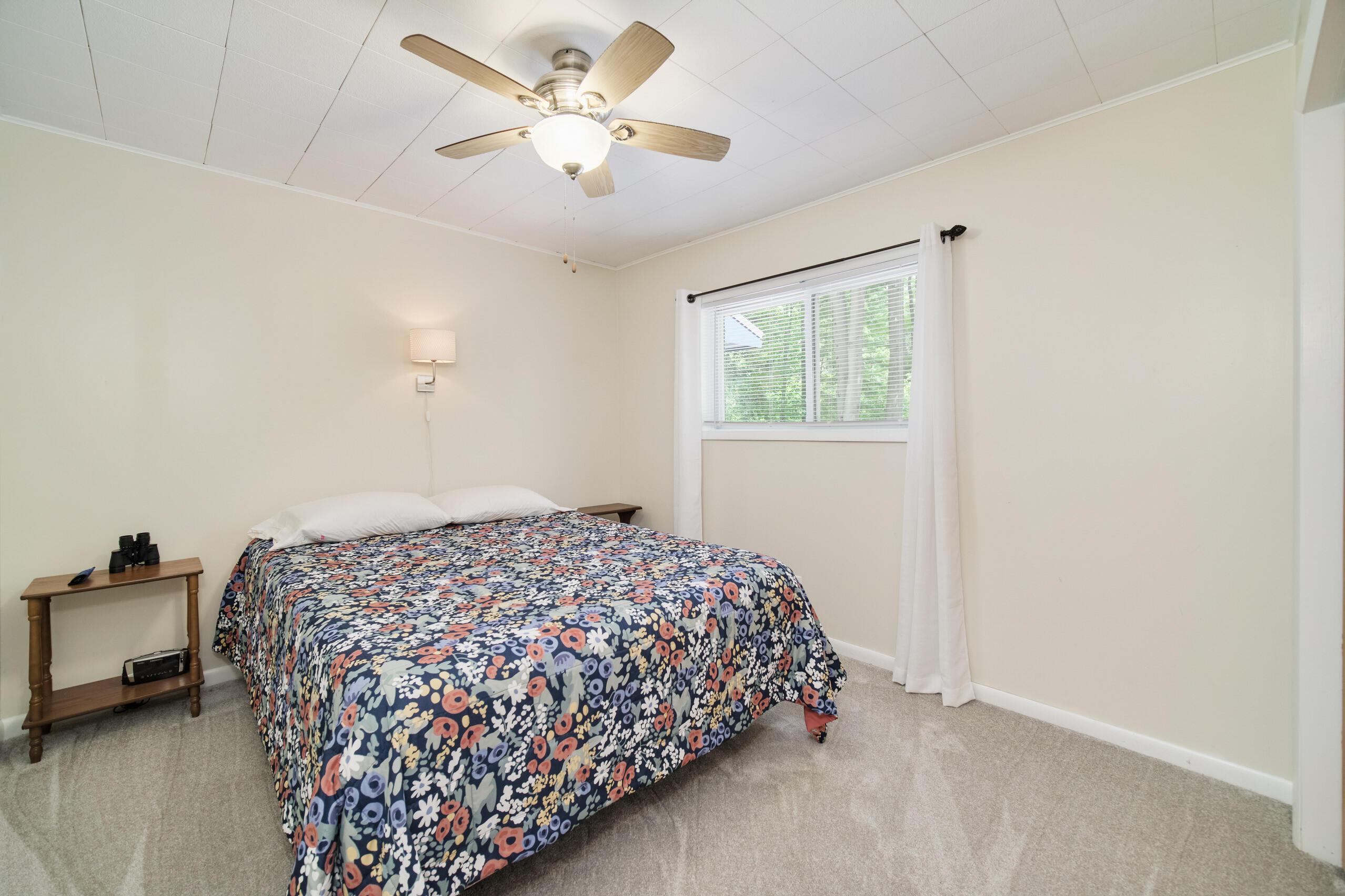 12084 Griffith Road