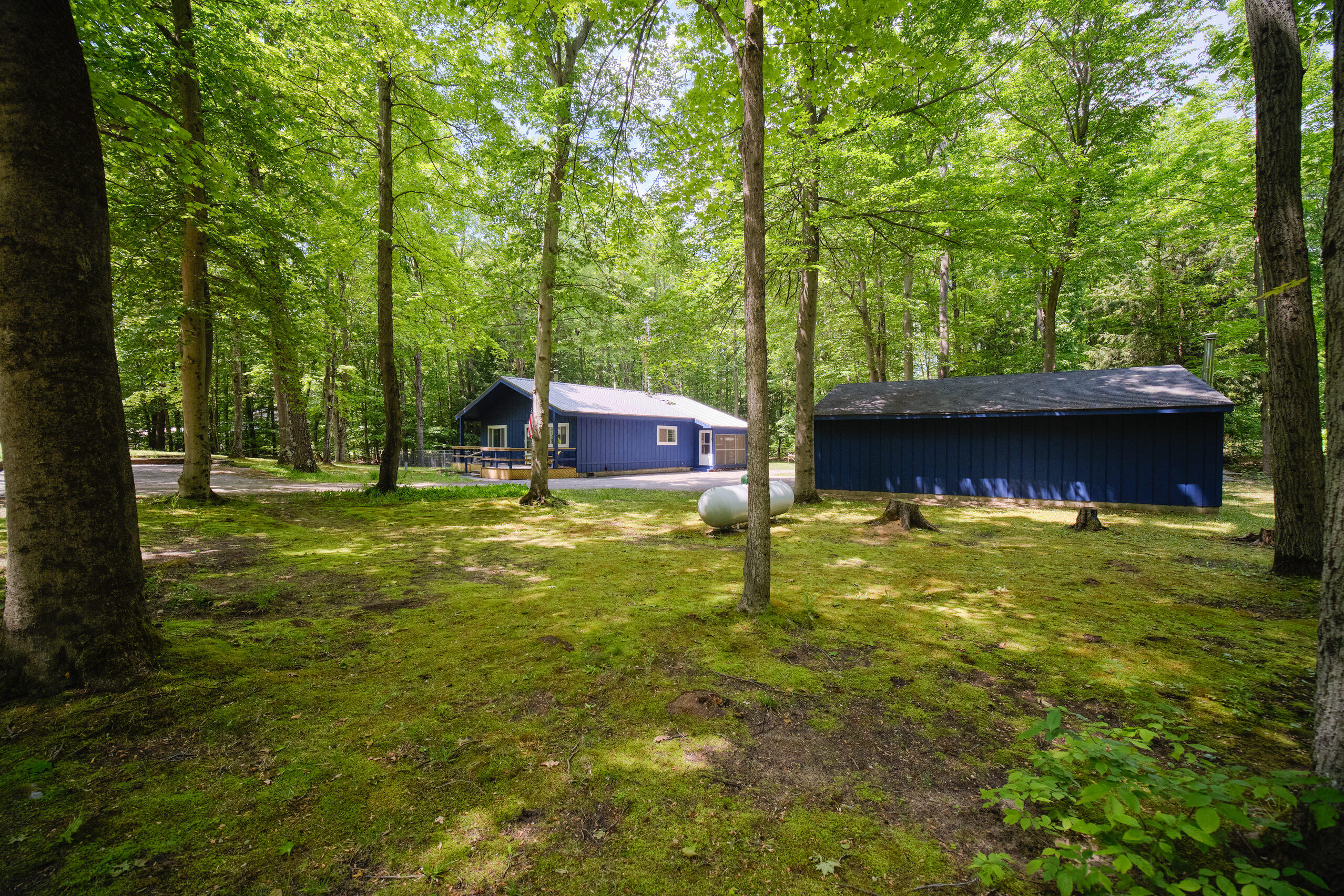 12084 Griffith Road