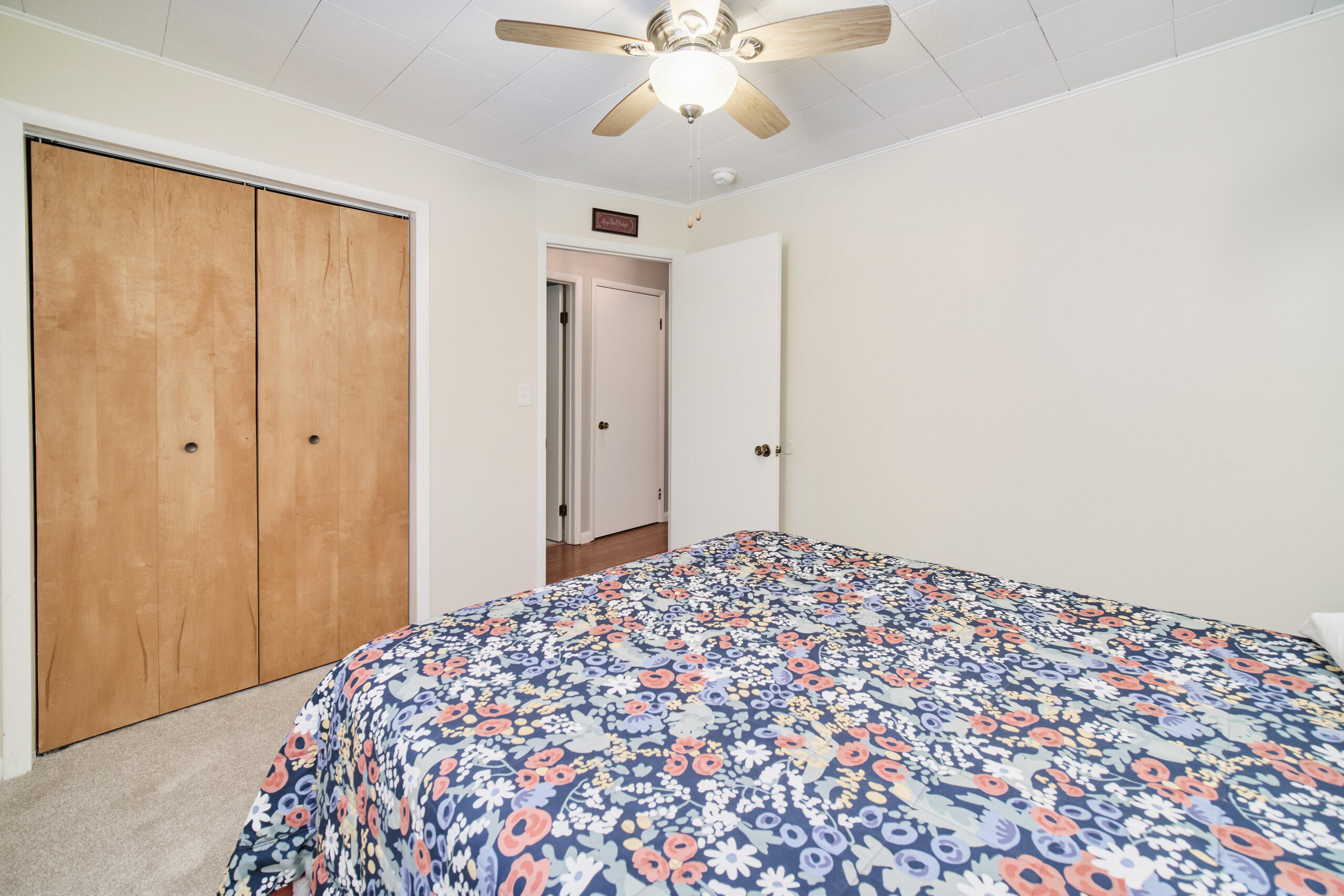12084 Griffith Road