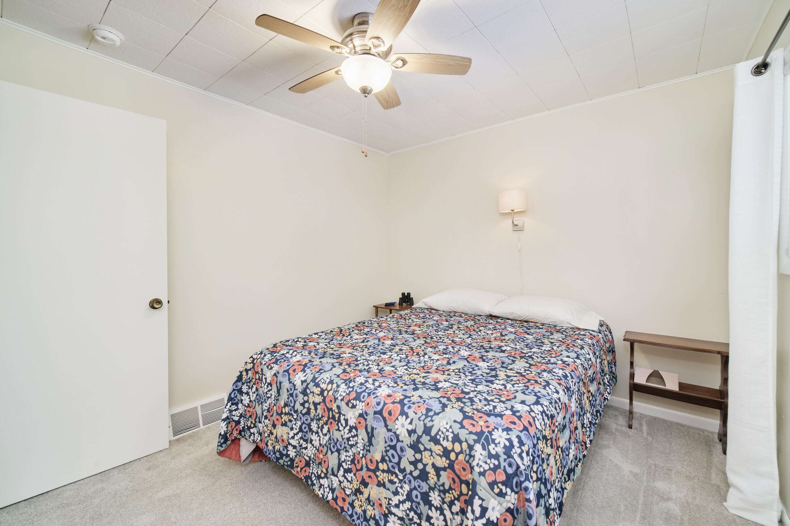 12084 Griffith Road