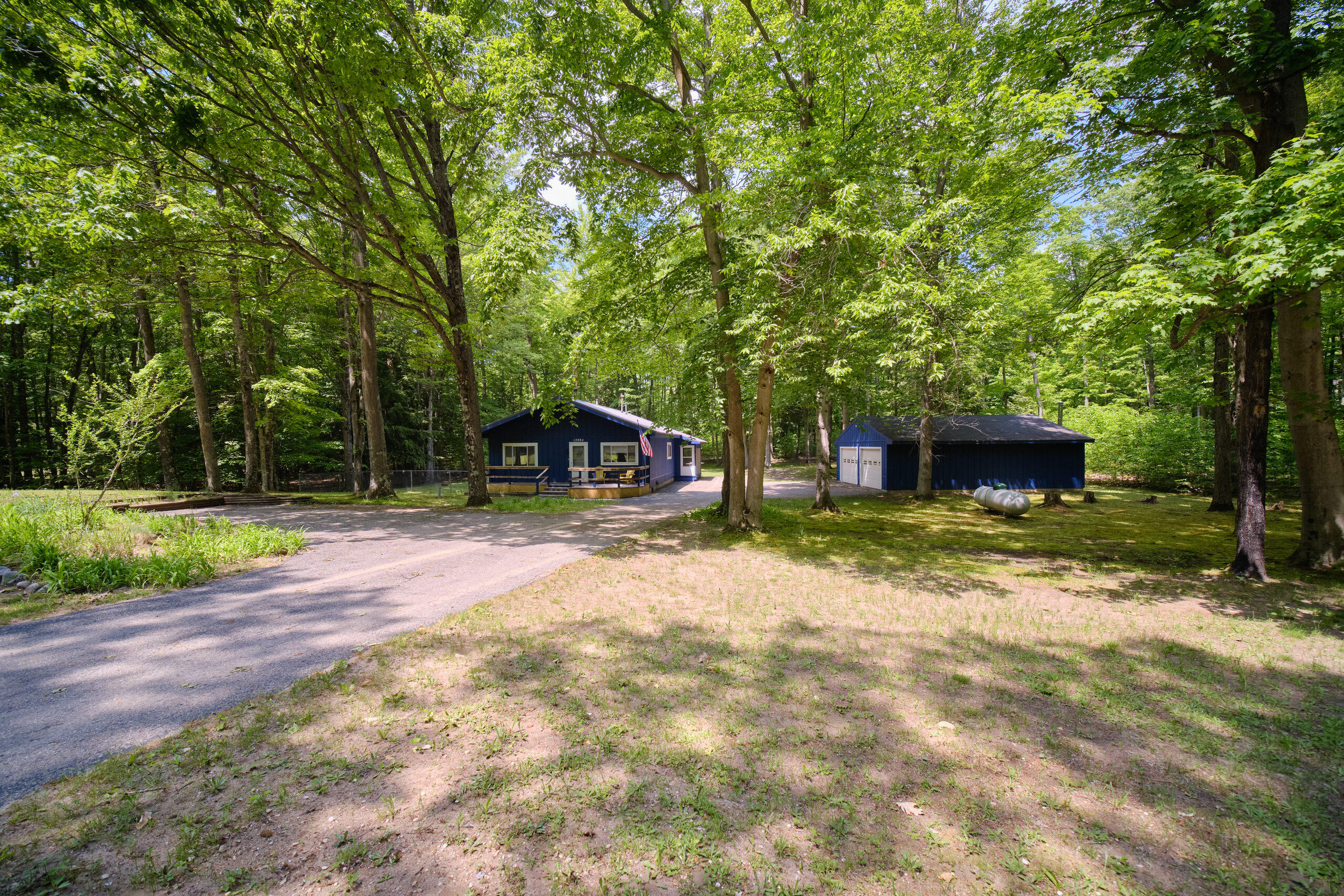 12084 Griffith Road
