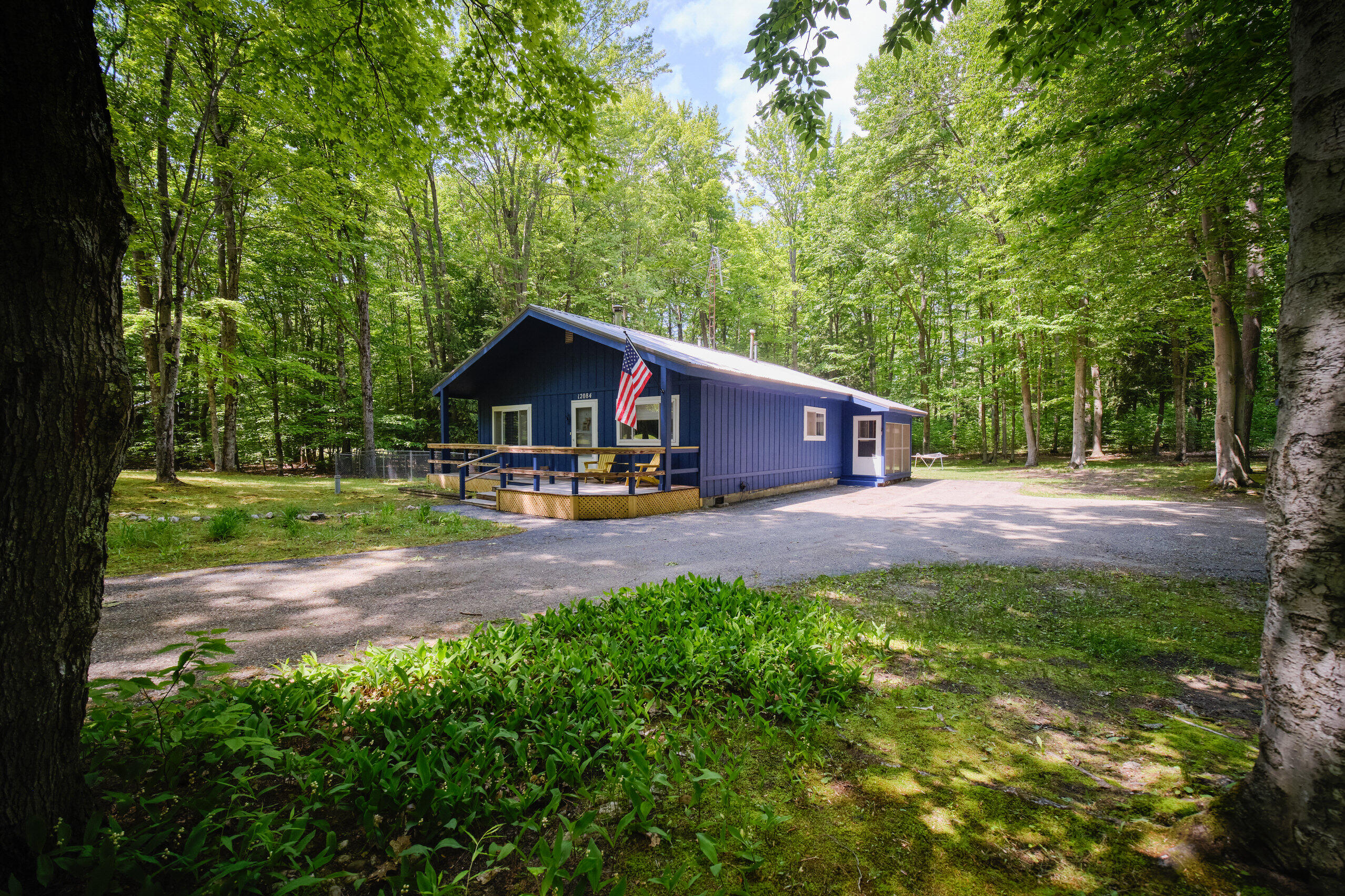 12084 Griffith Road