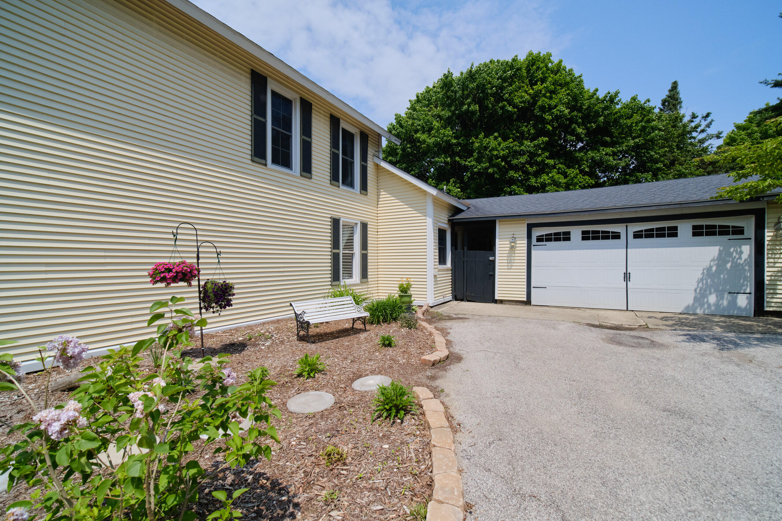 470 4th Street