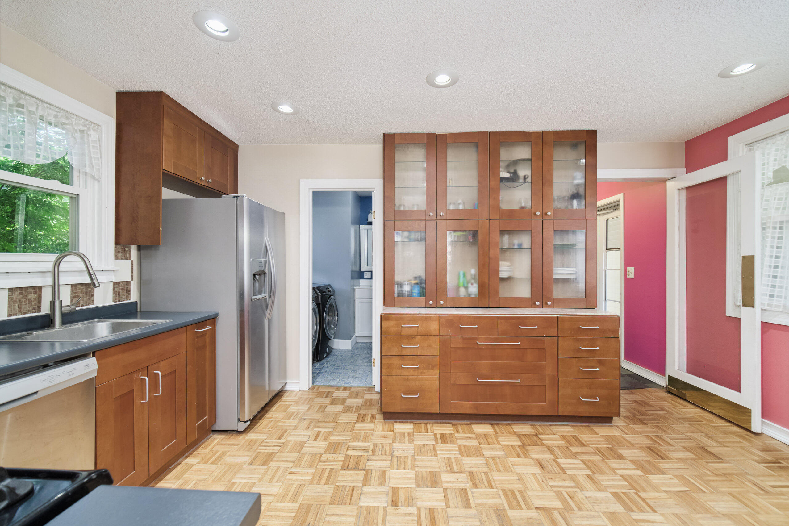 470 4th Street