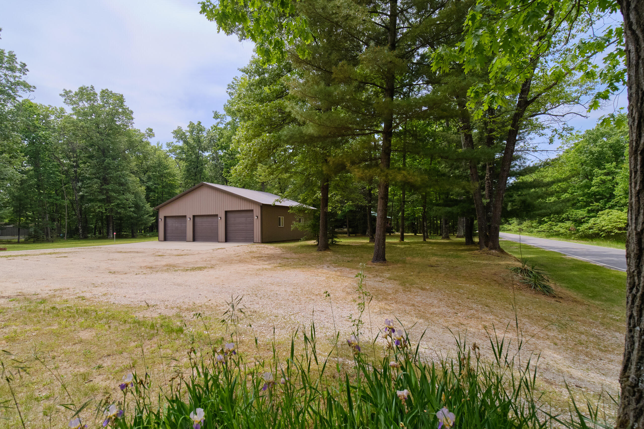 17455 Hoxeyville Road