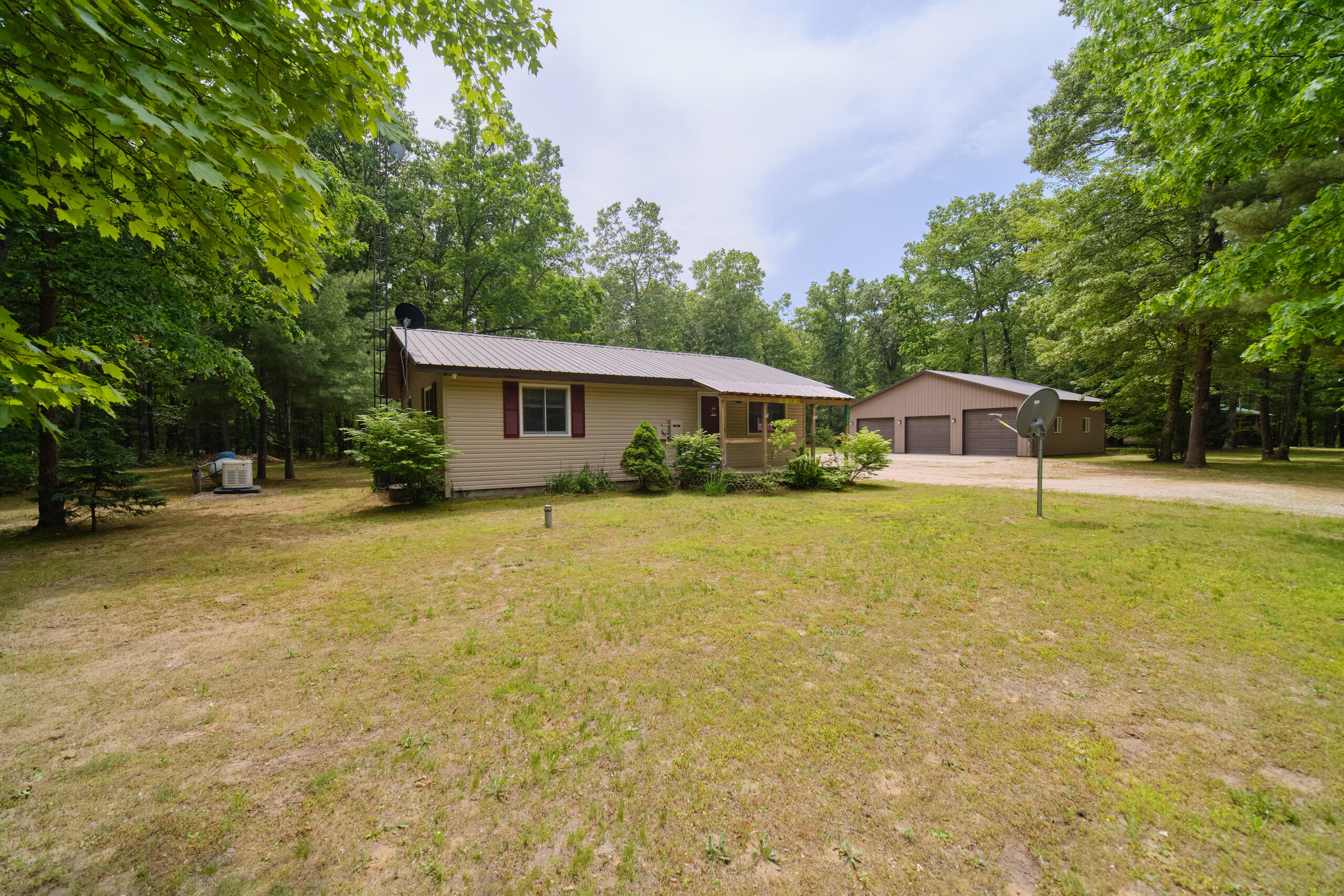 17455 Hoxeyville Road