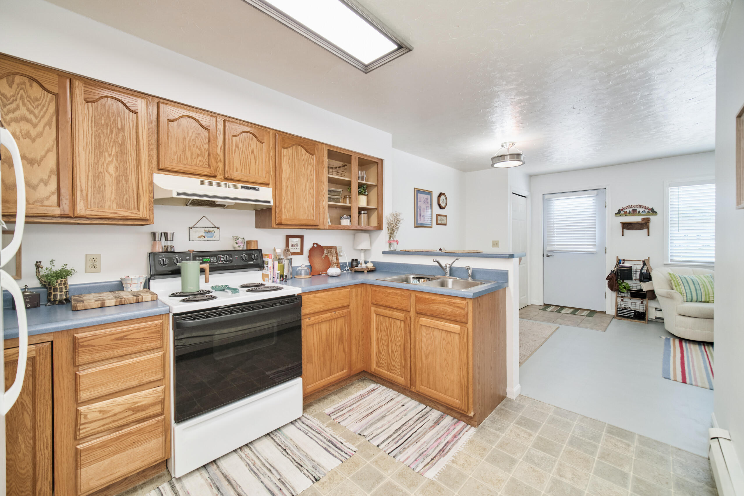 5015 Main Street