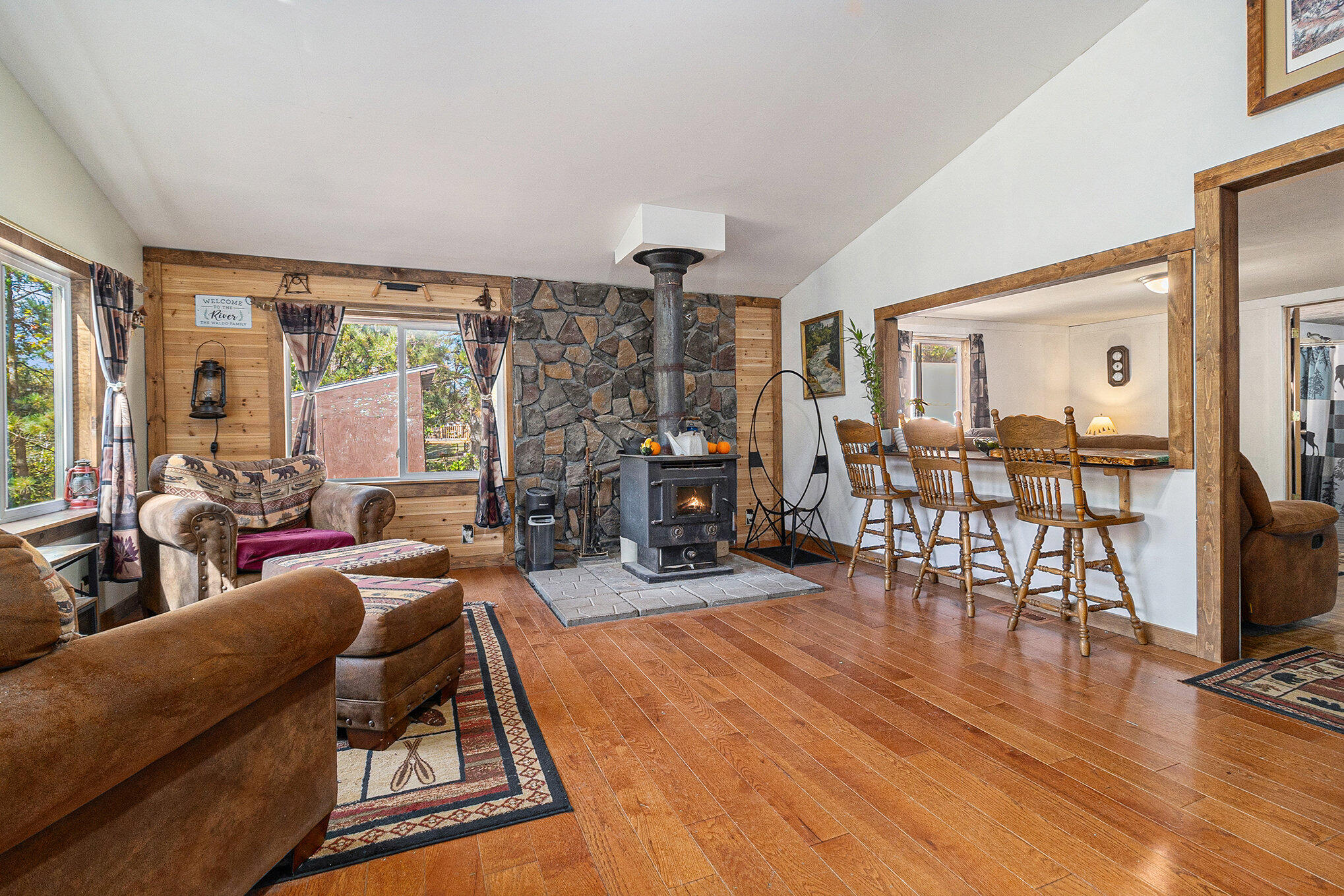 3459 N Morrie Lane