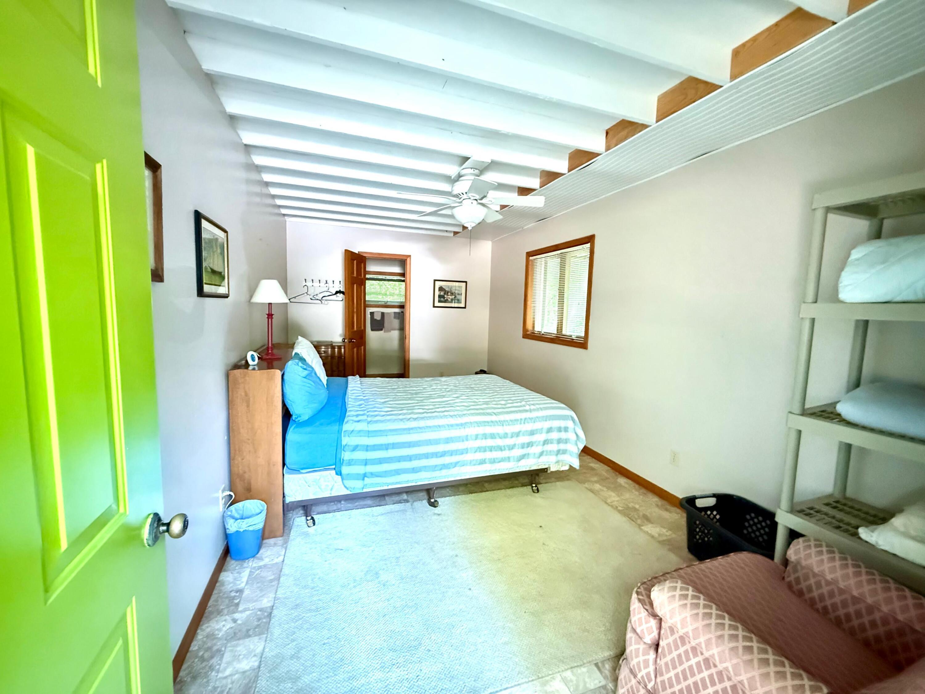 2521 Crescent Beach Road