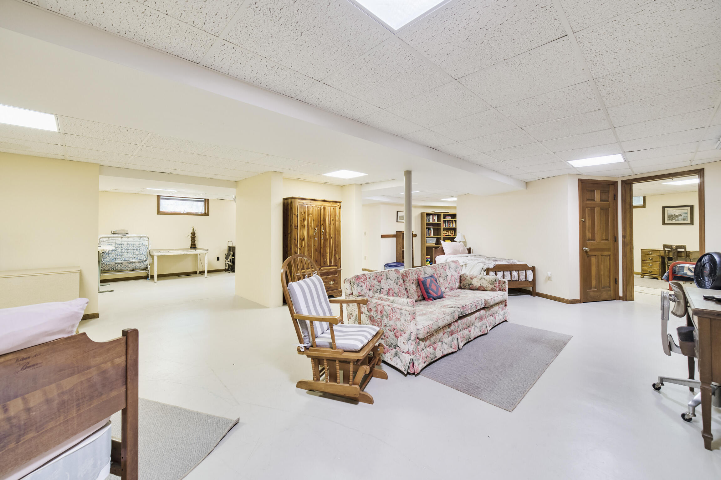 2521 Crescent Beach Road