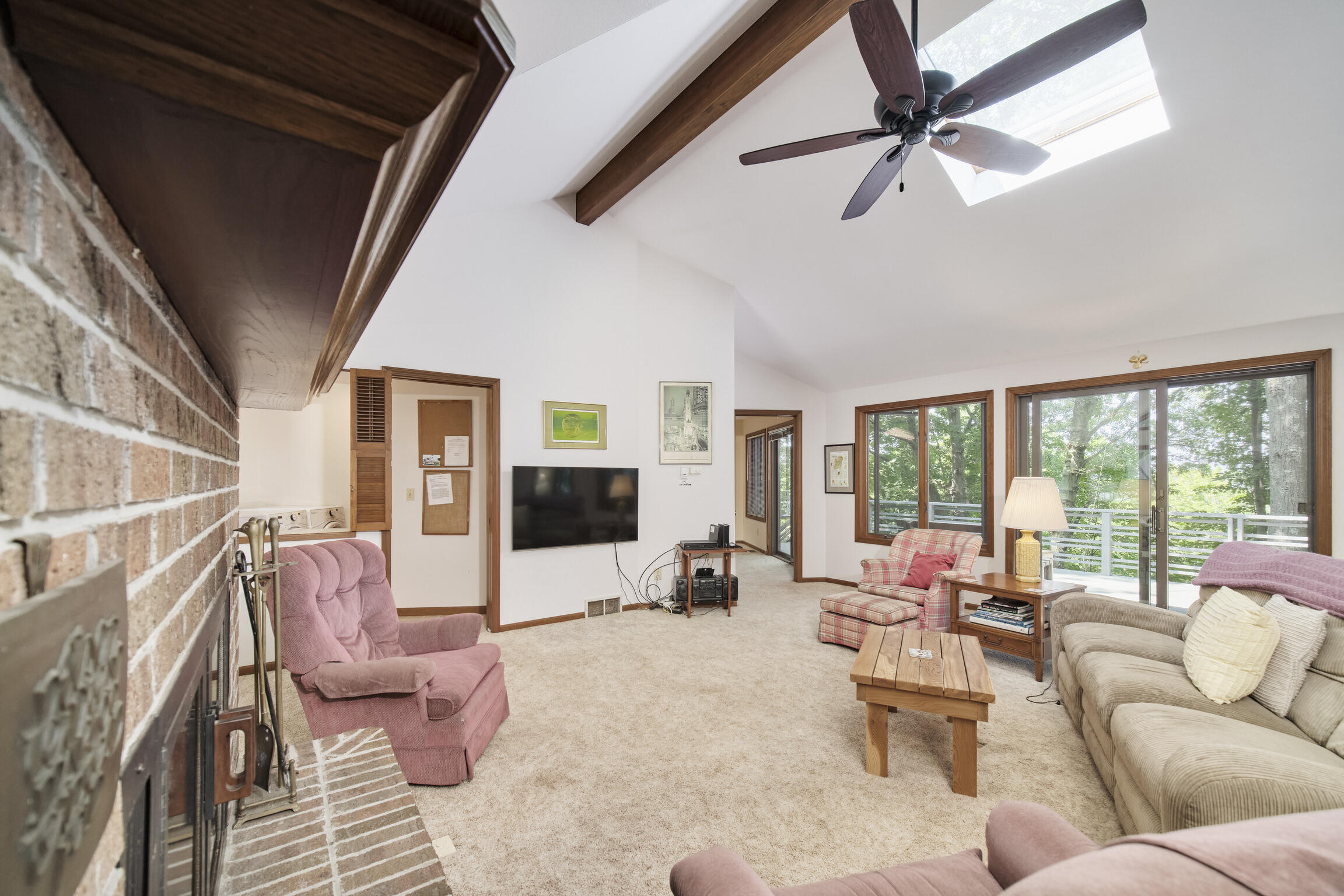 2521 Crescent Beach Road